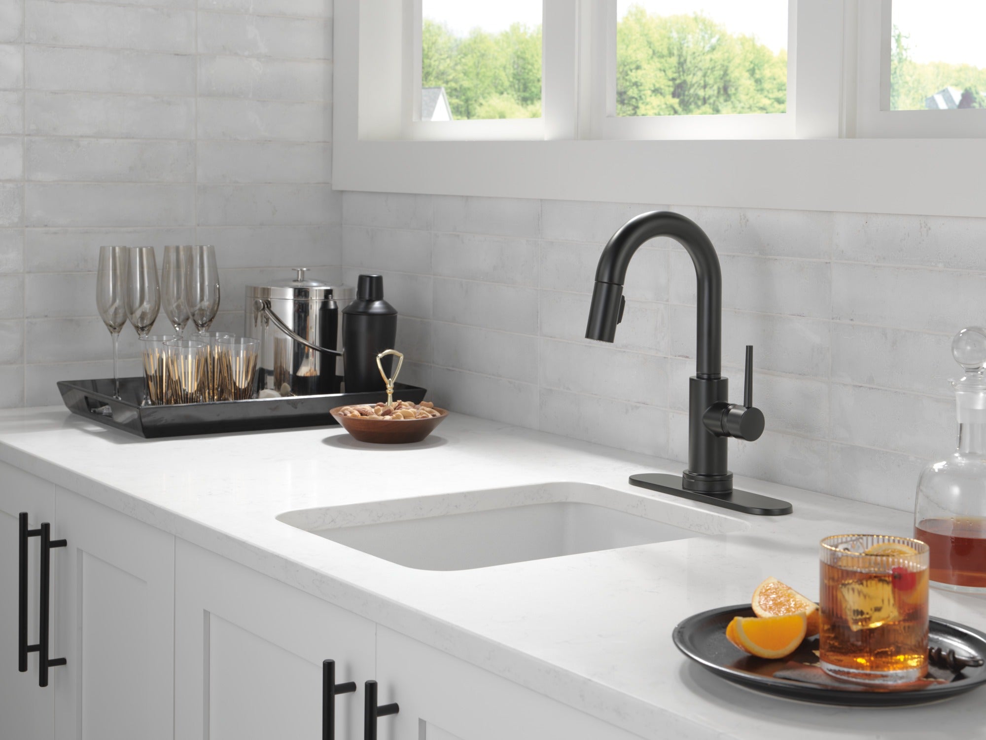 Delta Trinsic® Touch2O® Bar / Prep Faucet with Touchless Technology