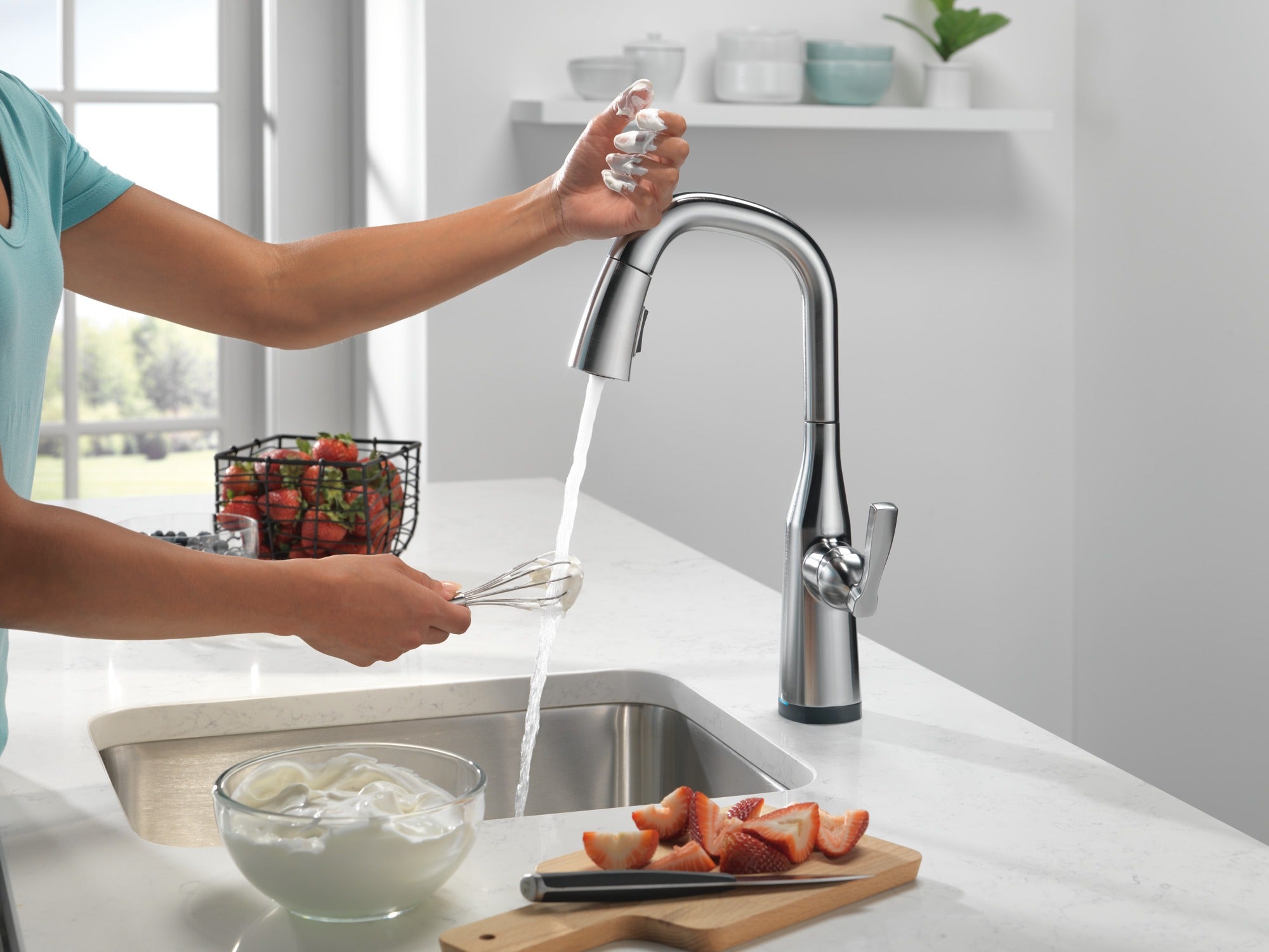 Delta Stryke® Single Handle Pull-Down Bar/Prep Faucet with Touch<sub>2</sub>O® Technology
