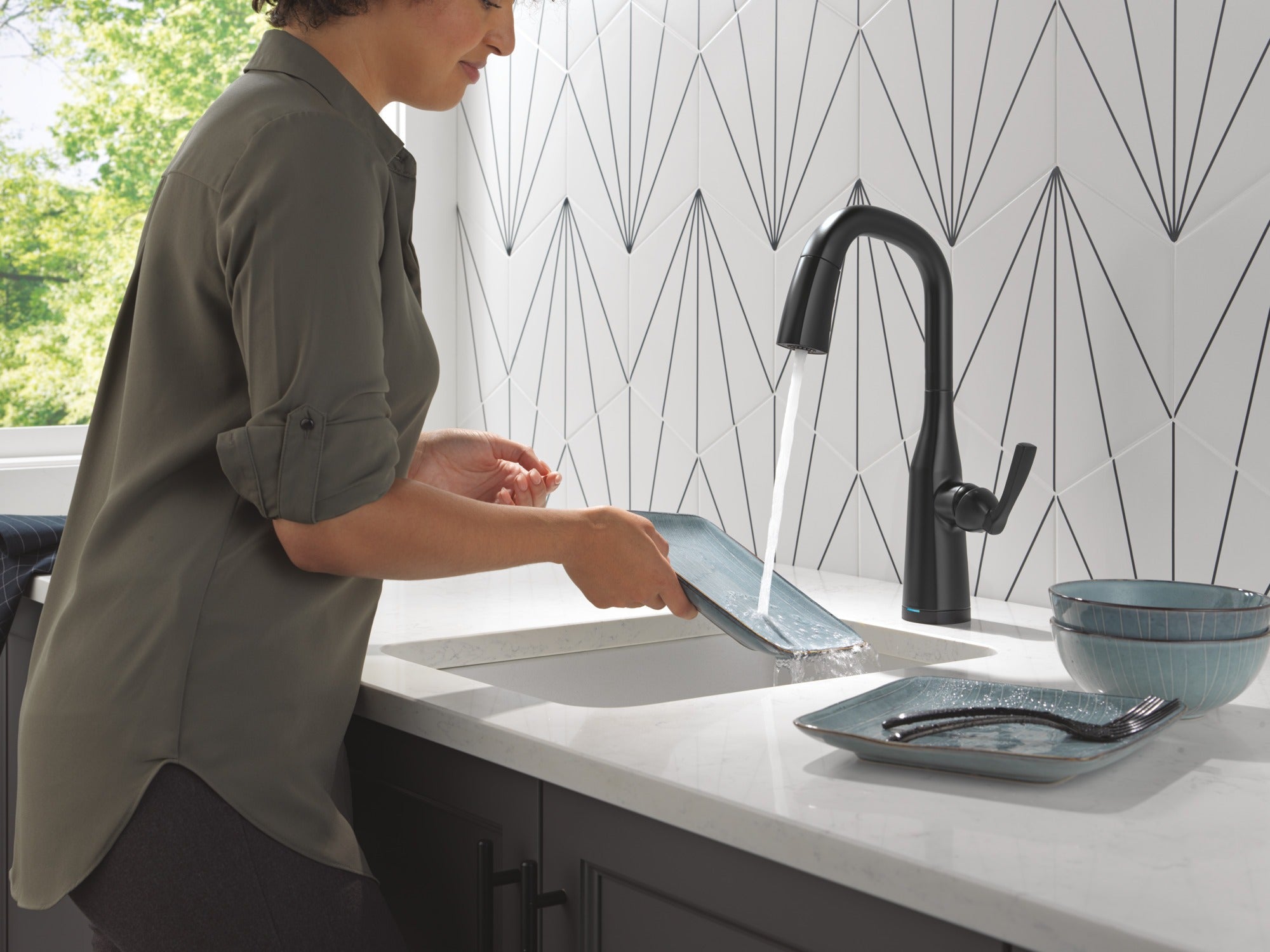 Delta Stryke® Touch2O® Bar / Prep Faucet with Touchless Technology