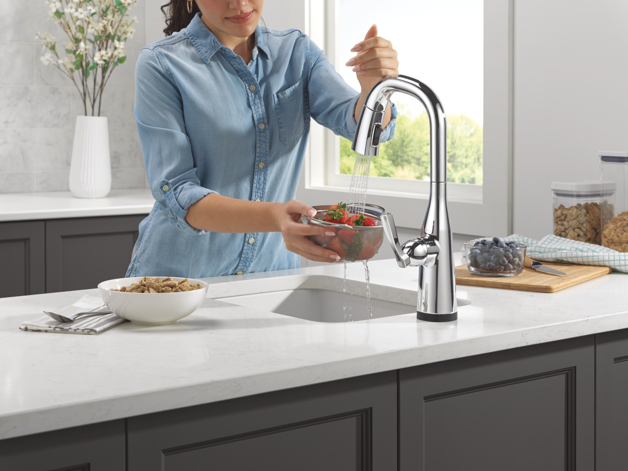 Delta Stryke® Touch2O® Bar / Prep Faucet with Touchless Technology