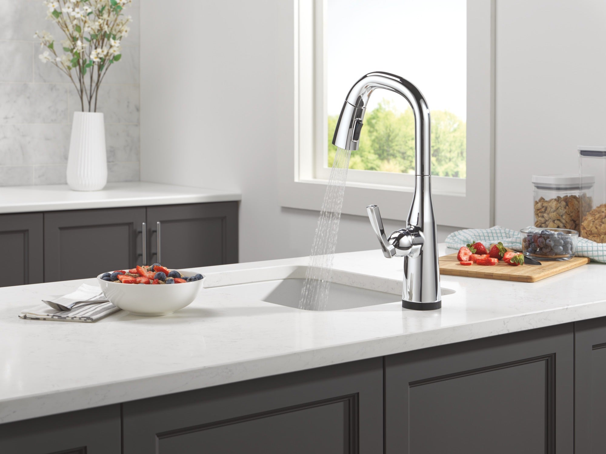 Delta Stryke® Touch2O® Bar / Prep Faucet with Touchless Technology