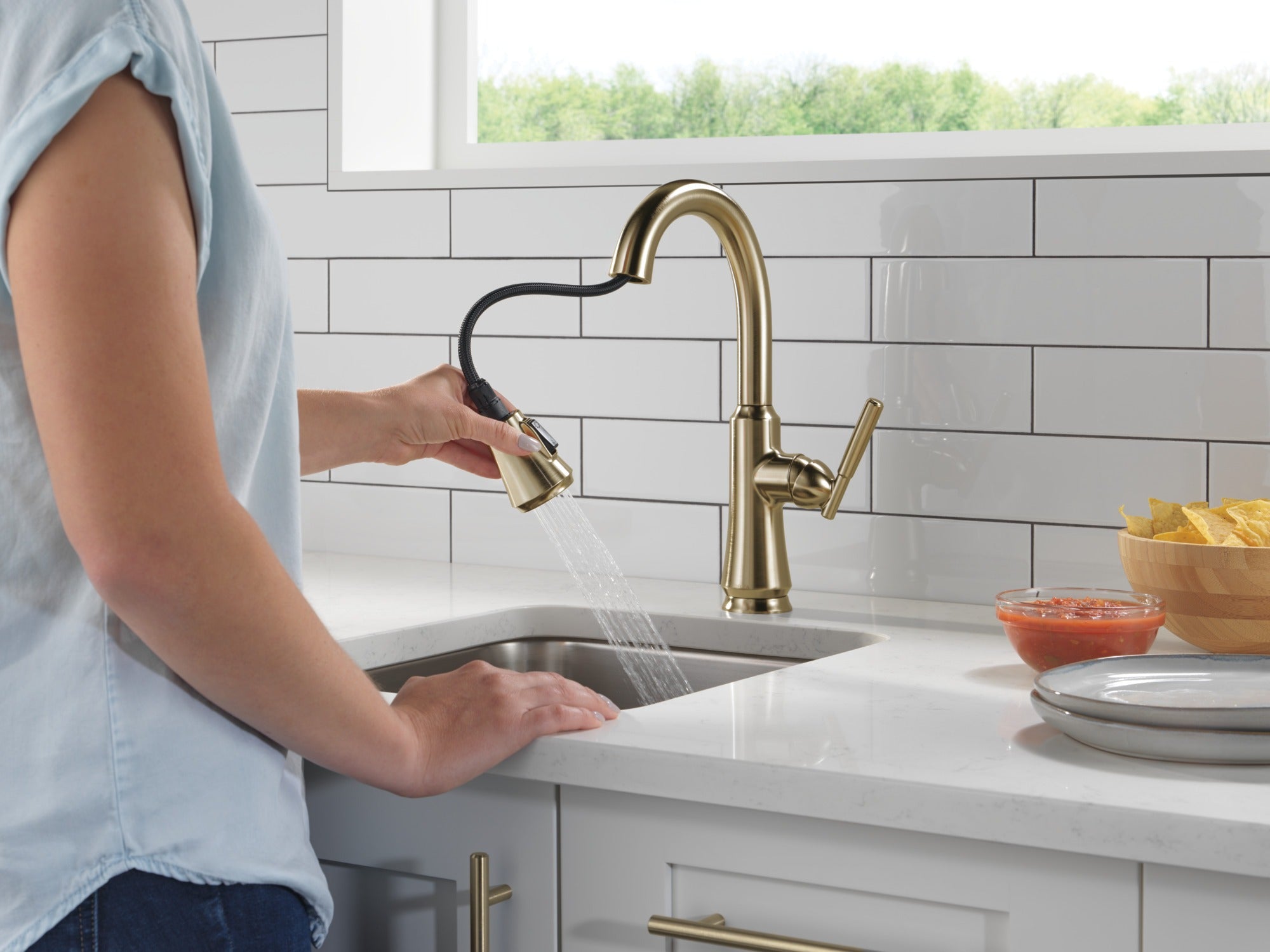Delta Coranto® Single Handle Pull-Down Bar/Prep Faucet
