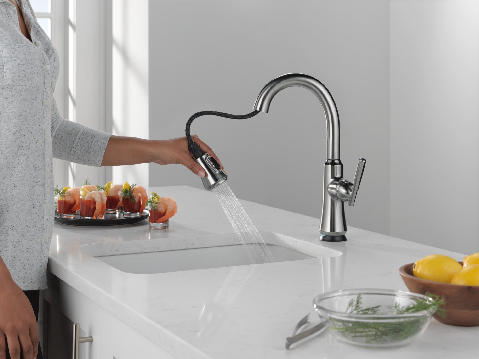Delta Coranto® Touch2O® Bar / Prep Faucet with Touchless Technology
