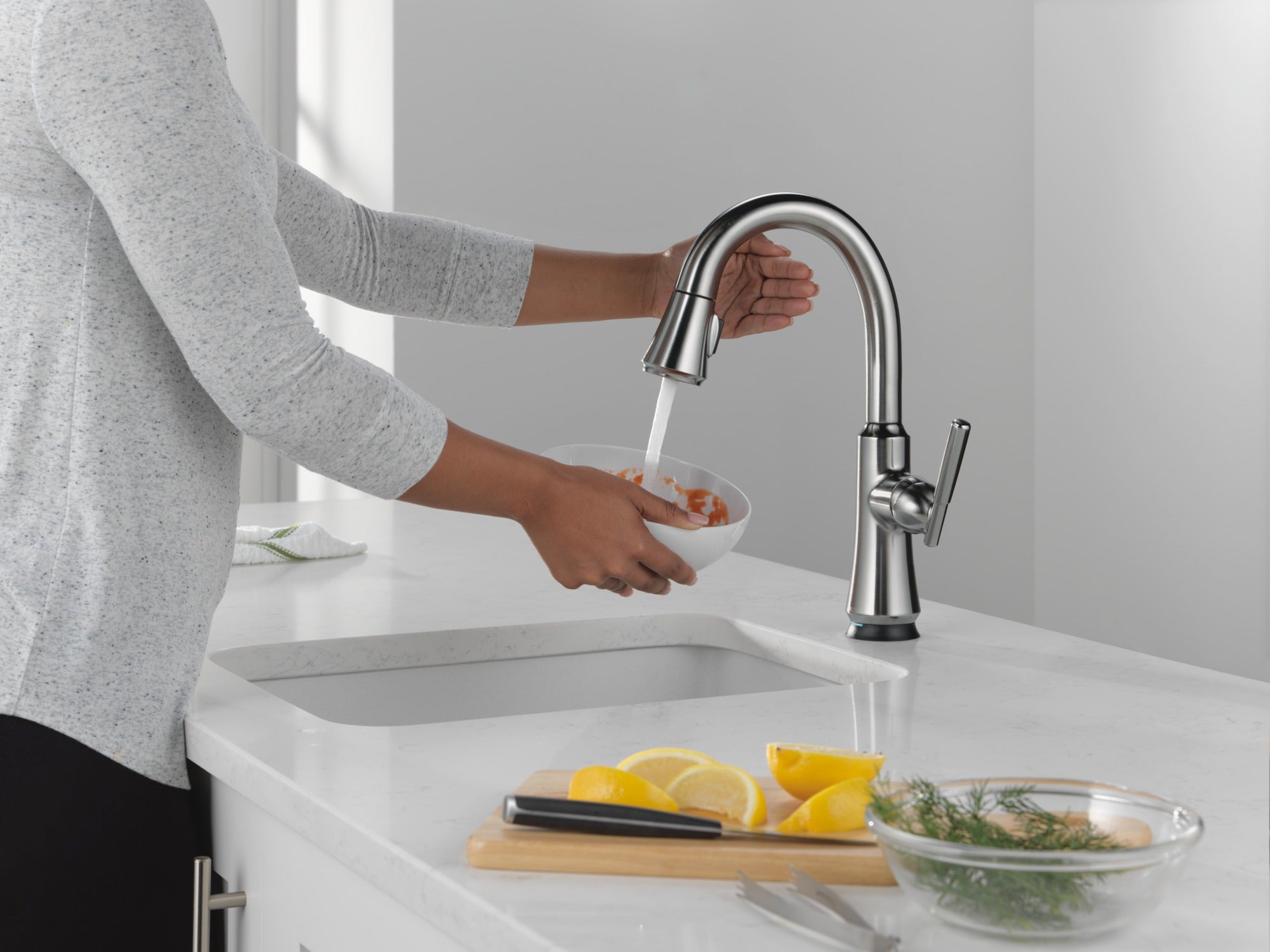 Delta Coranto® Touch2O® Bar / Prep Faucet with Touchless Technology