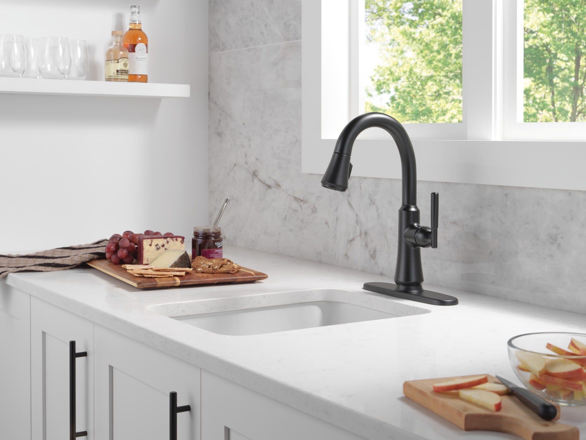 Delta Coranto® Touch2O® Bar / Prep Faucet with Touchless Technology