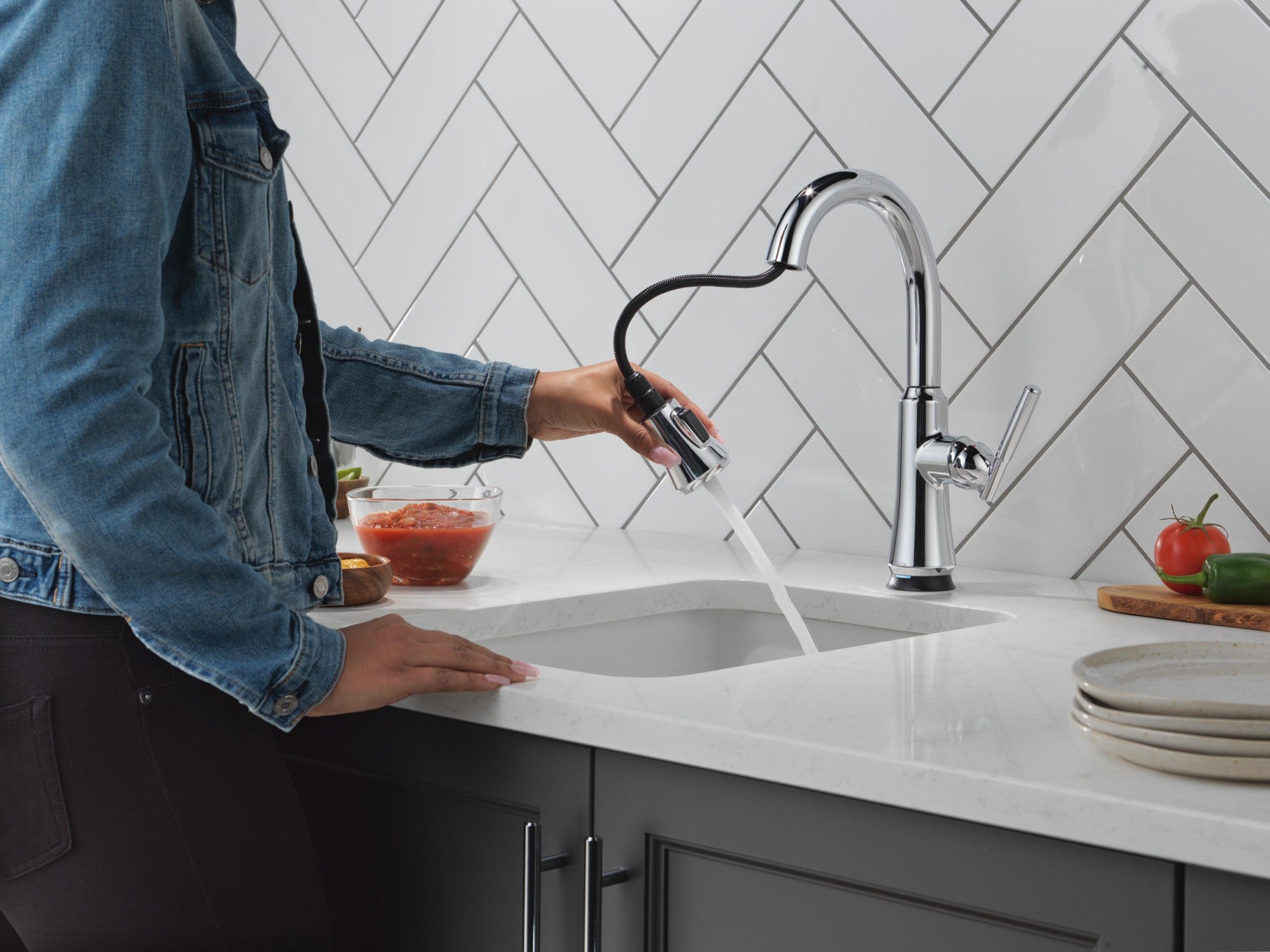 Delta Coranto® Touch2O® Bar / Prep Faucet with Touchless Technology