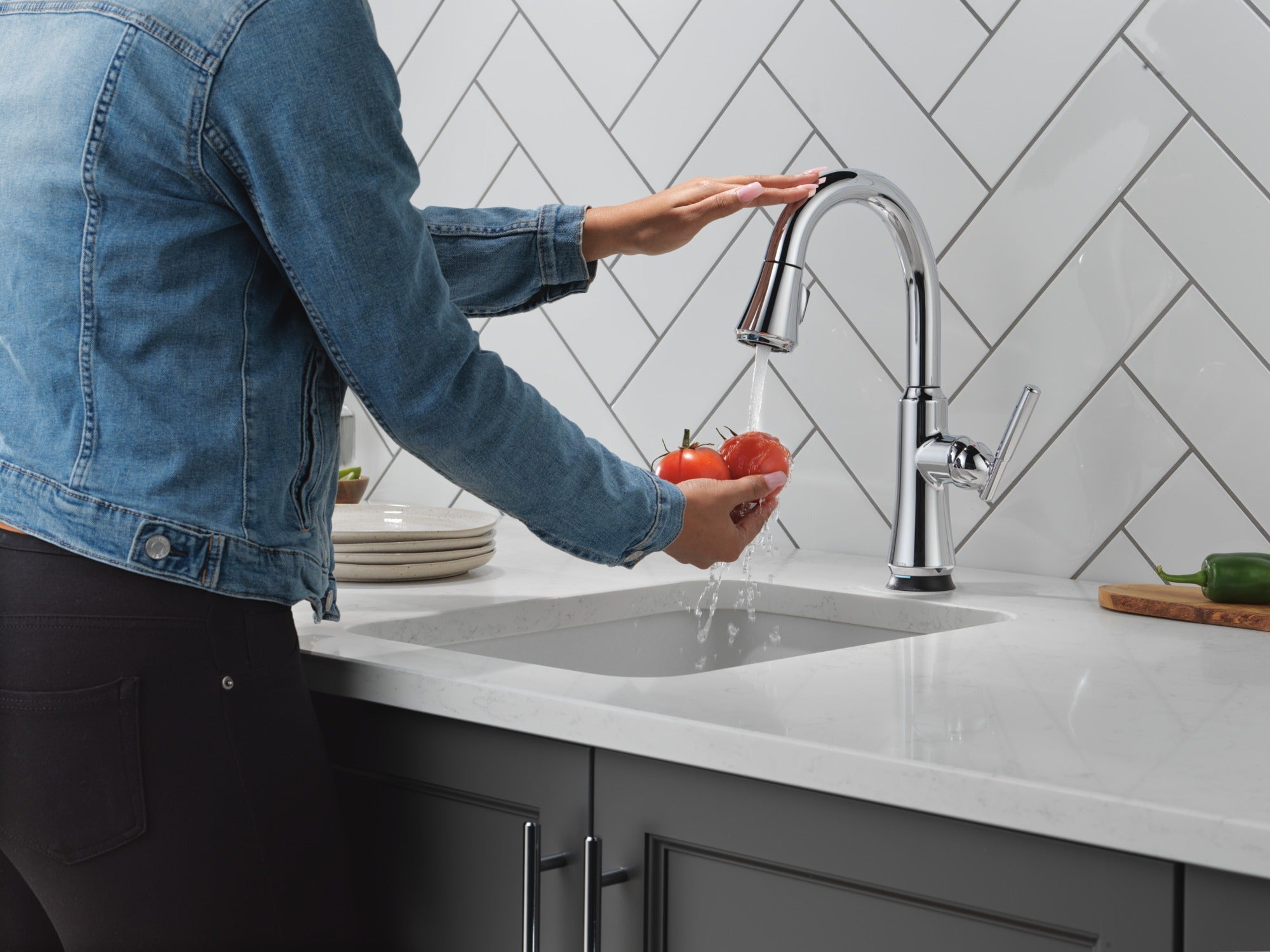 Delta Coranto® Touch2O® Bar / Prep Faucet with Touchless Technology
