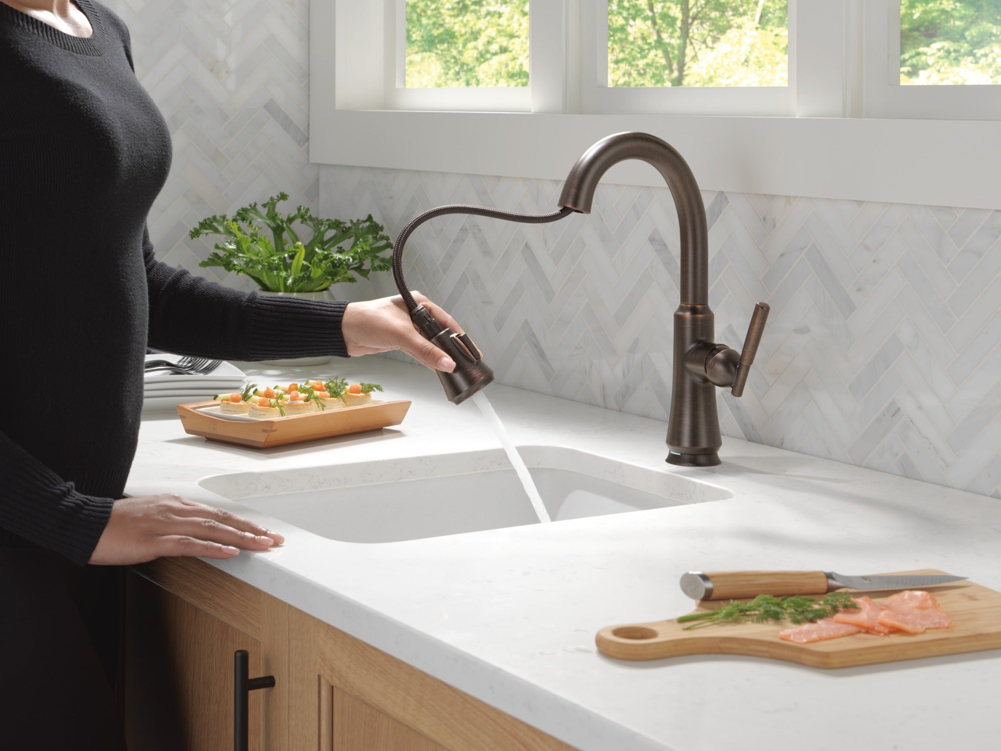 Delta Coranto® Touch2O® Bar / Prep Faucet with Touchless Technology