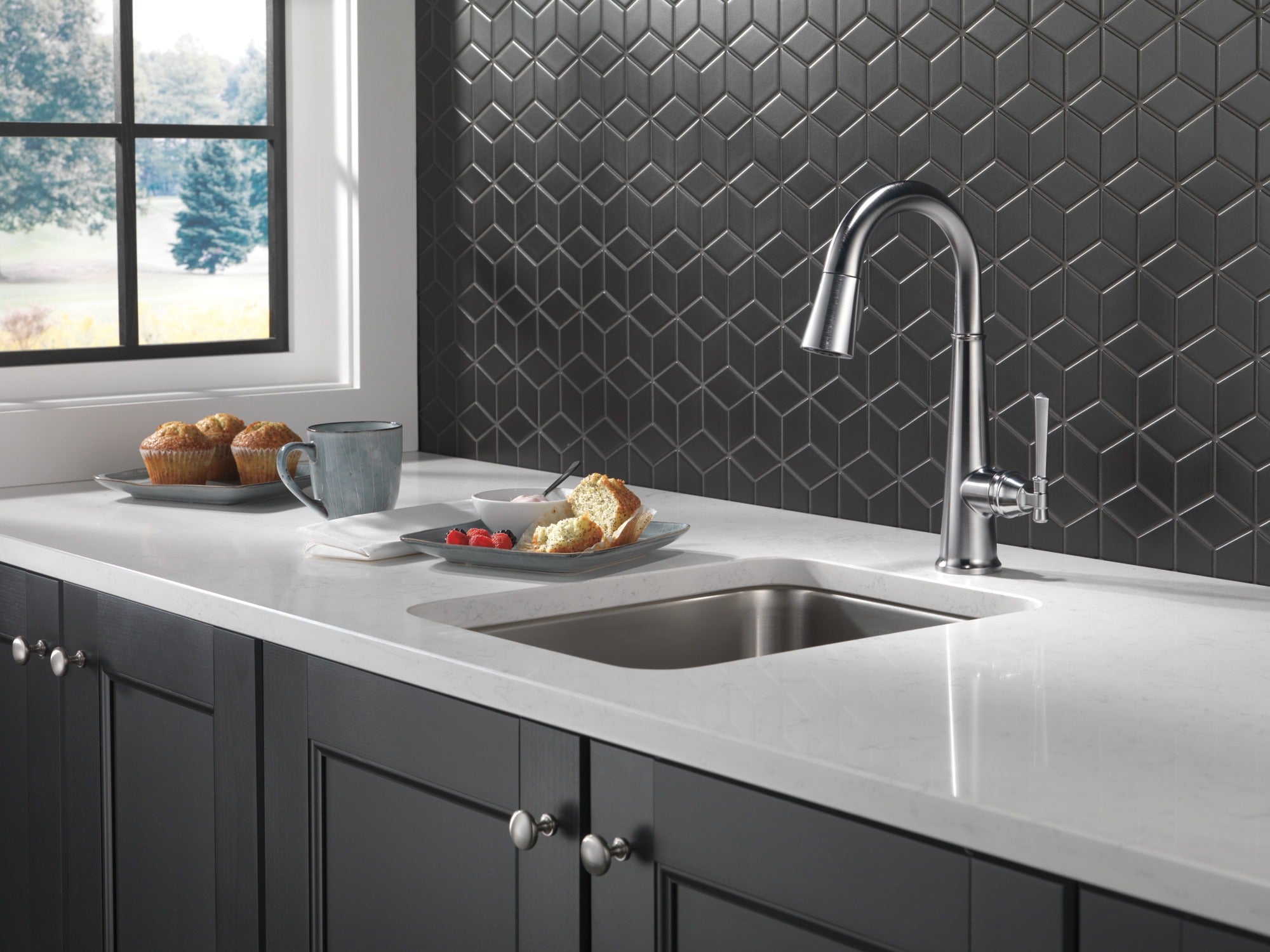 Delta Emmeline® Single Handle Pull-Down Bar / Prep Faucet