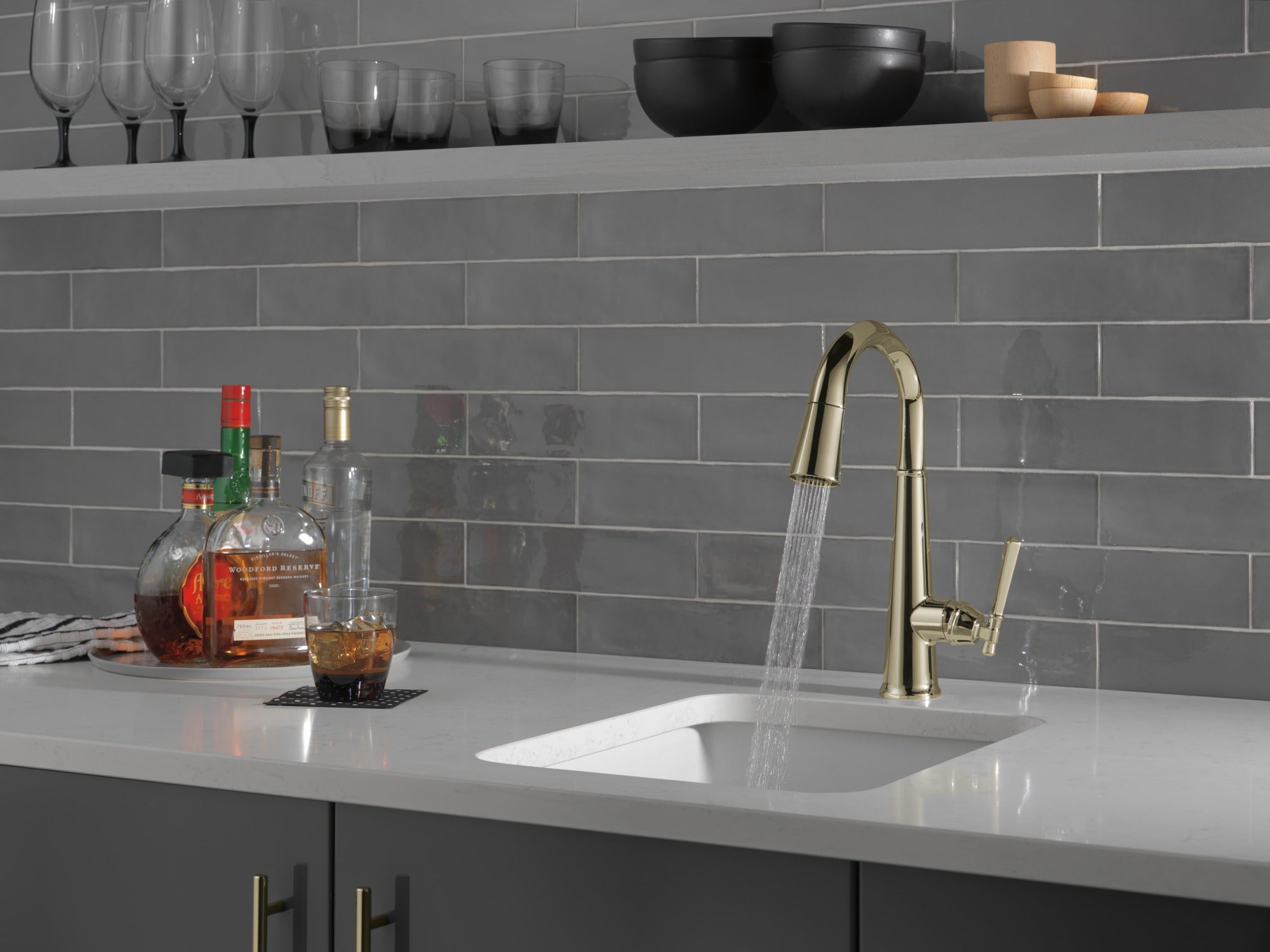Delta Emmeline® Single Handle Pull-Down Bar / Prep Faucet