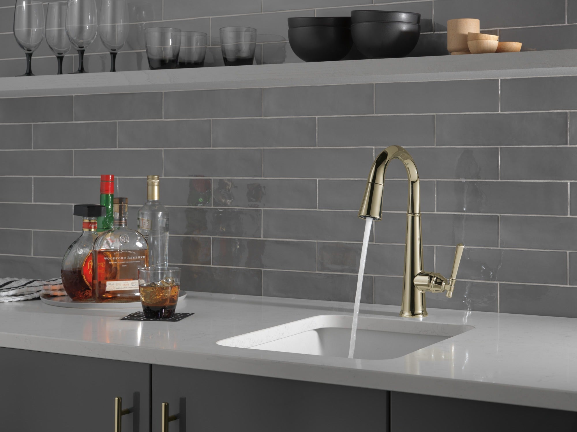 Delta Emmeline® Single Handle Pull-Down Bar / Prep Faucet