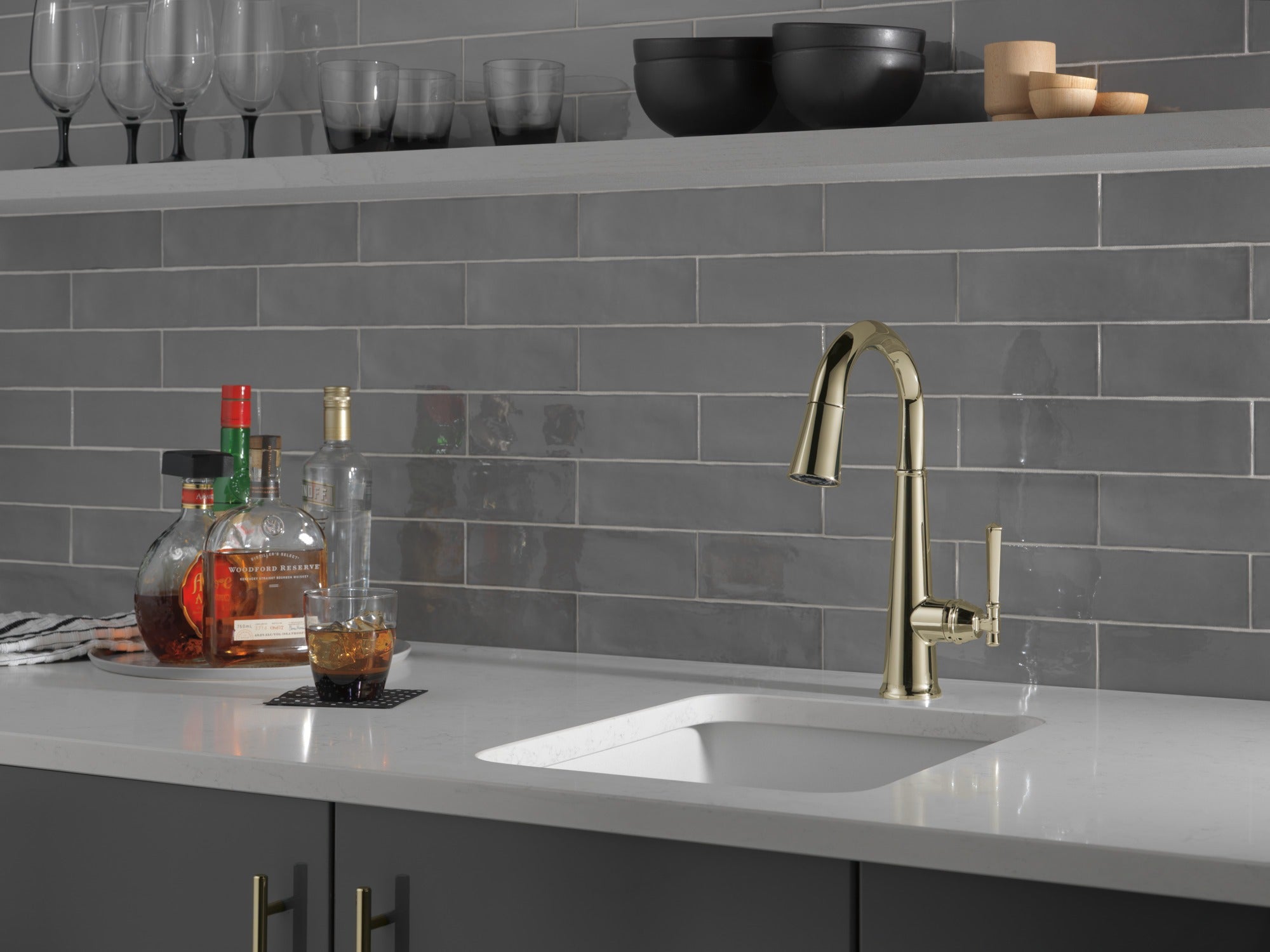Delta Emmeline® Single Handle Pull-Down Bar / Prep Faucet