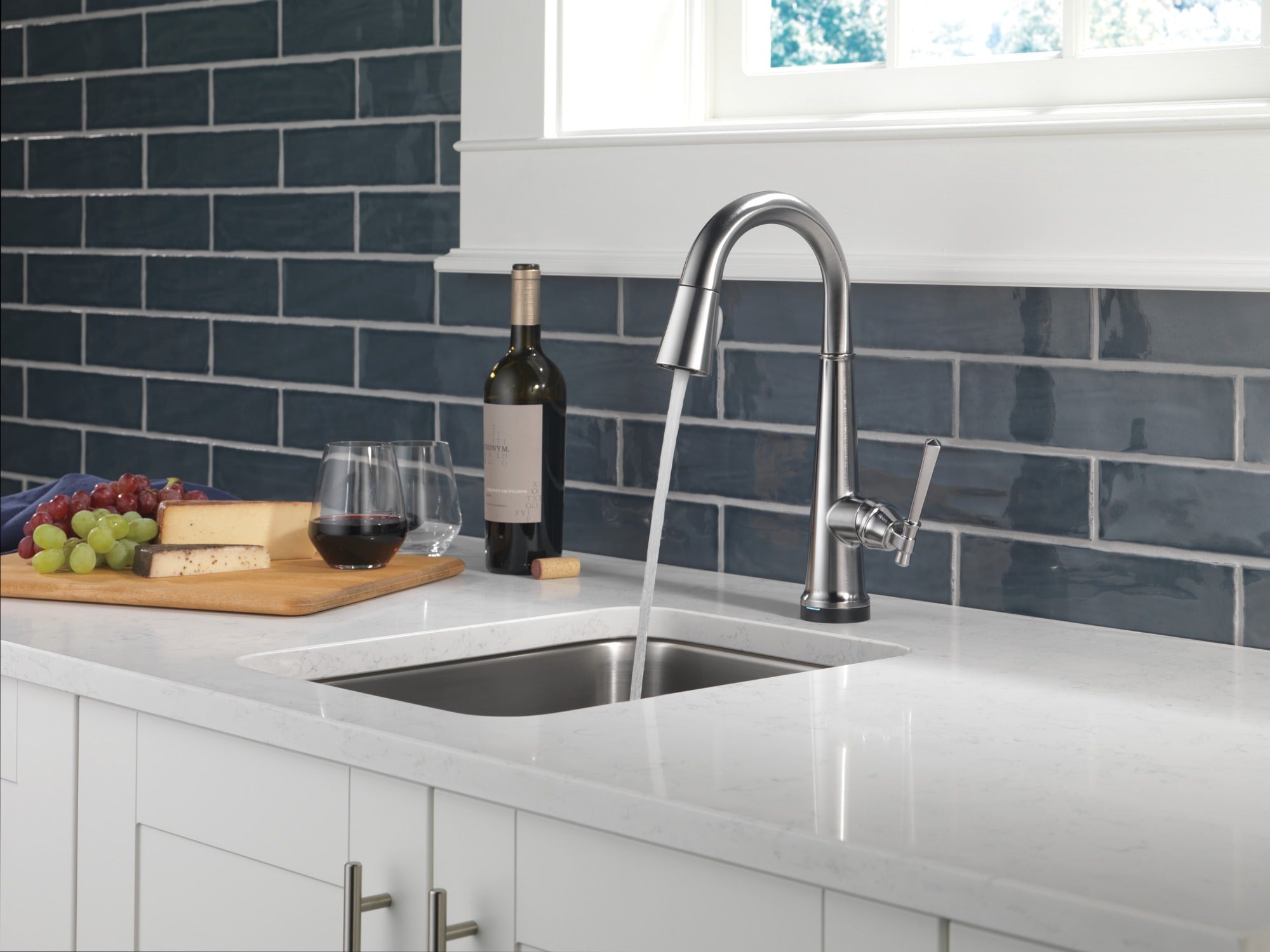 Delta Emmeline® Single Handle Pull-Down Bar/Prep Faucet with Touch<sub>2</sub>O® Technology