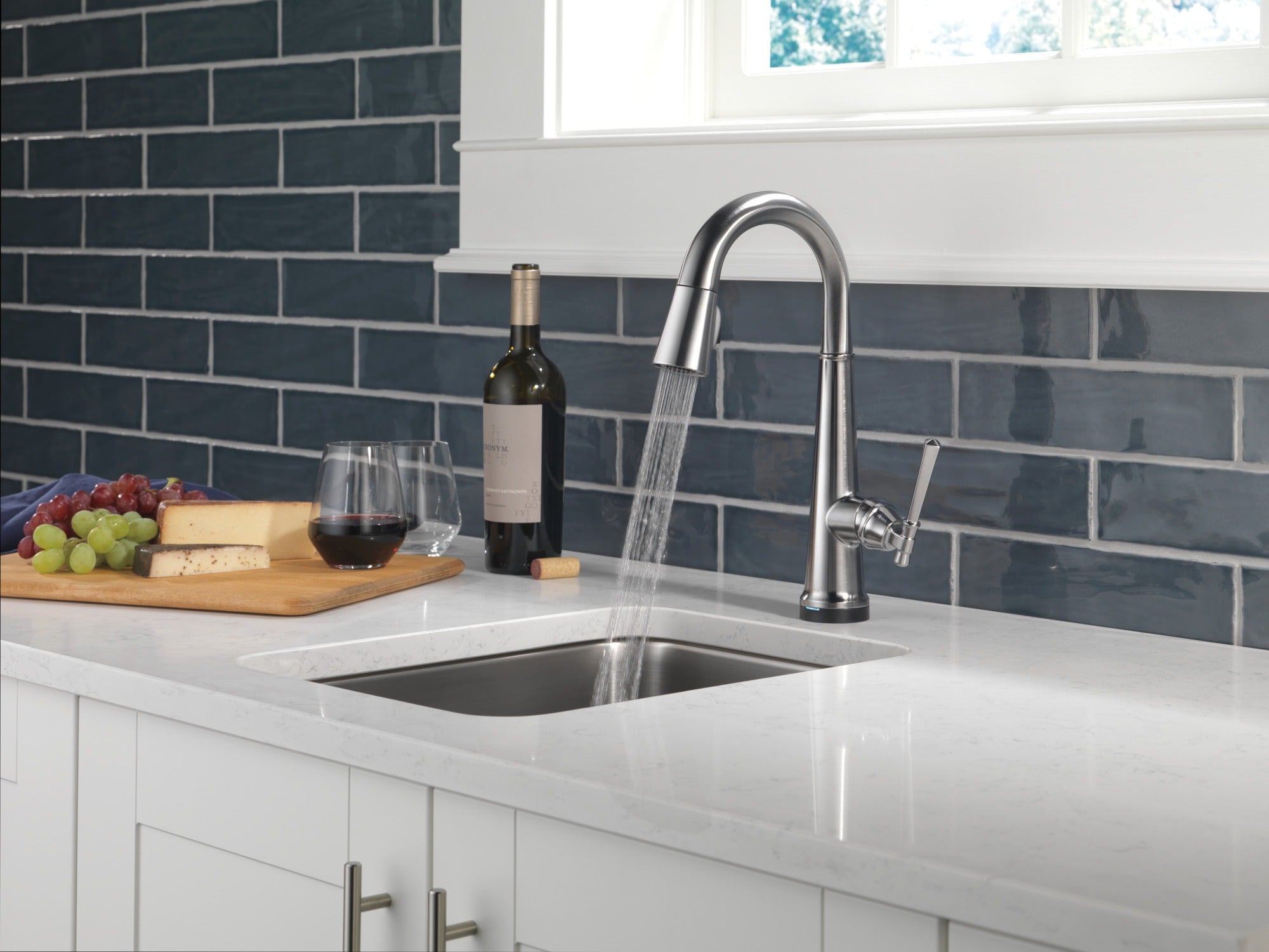 Delta Emmeline® Single Handle Pull-Down Bar/Prep Faucet with Touch<sub>2</sub>O® Technology
