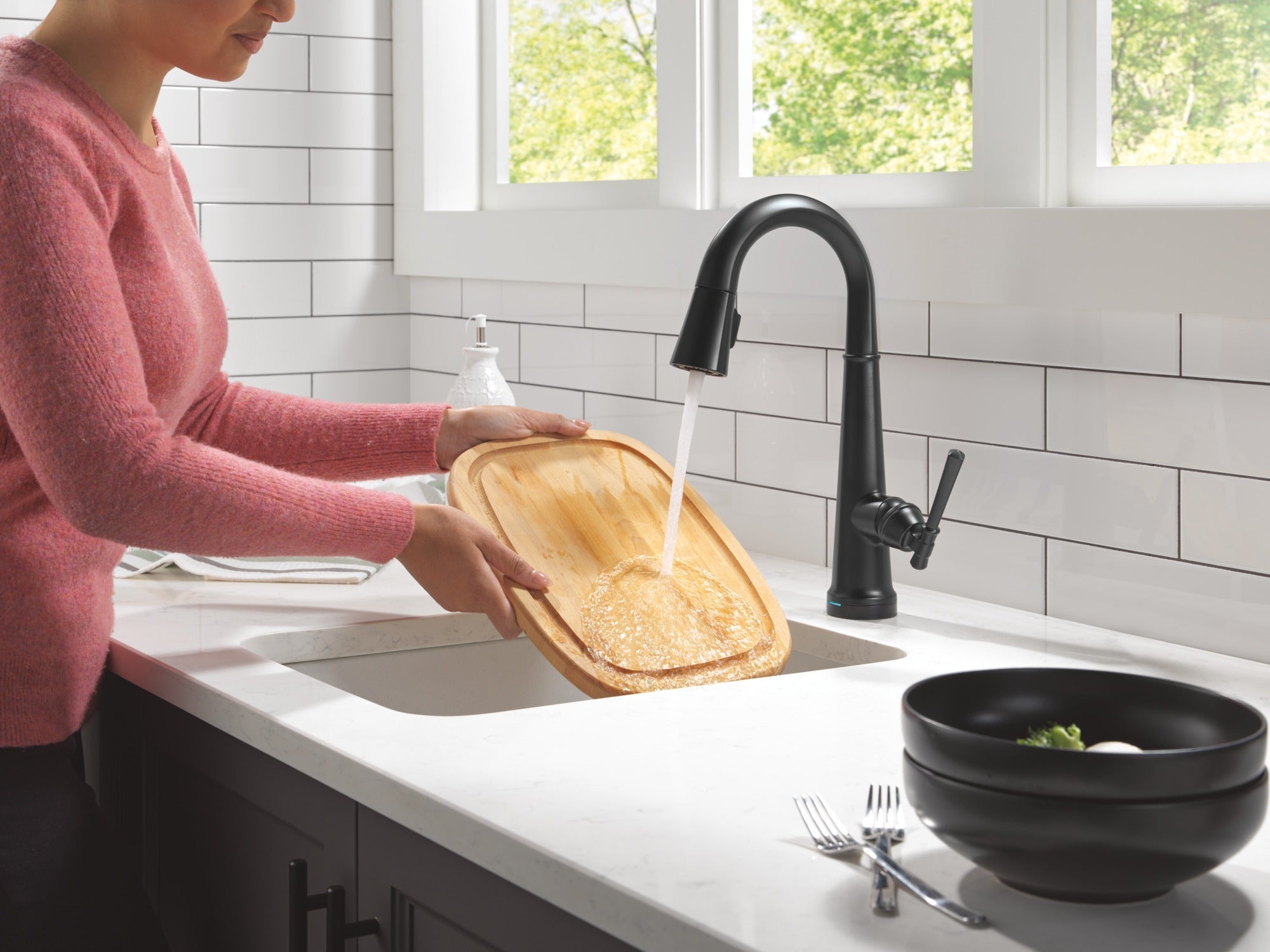 Delta Emmeline® Touch2O® Bar / Prep Faucet with Touchless Technology