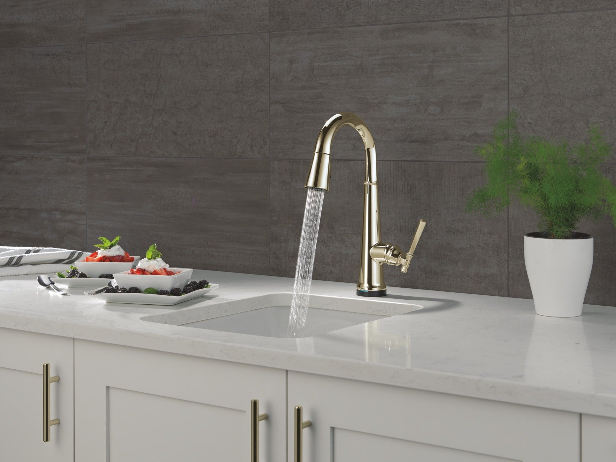 Delta Emmeline® Touch2O® Bar / Prep Faucet with Touchless Technology