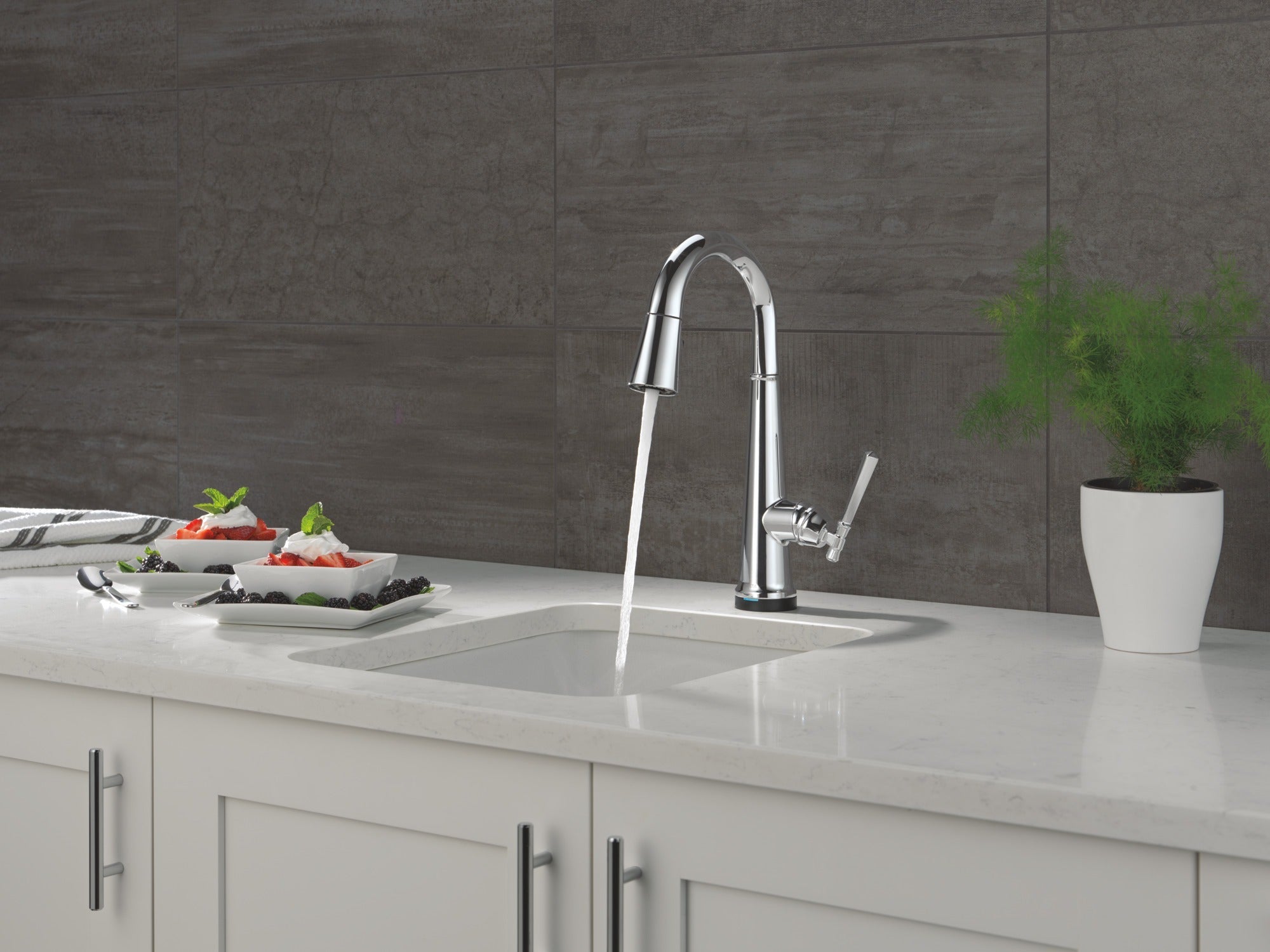 Delta Emmeline® Touch2O® Bar / Prep Faucet with Touchless Technology