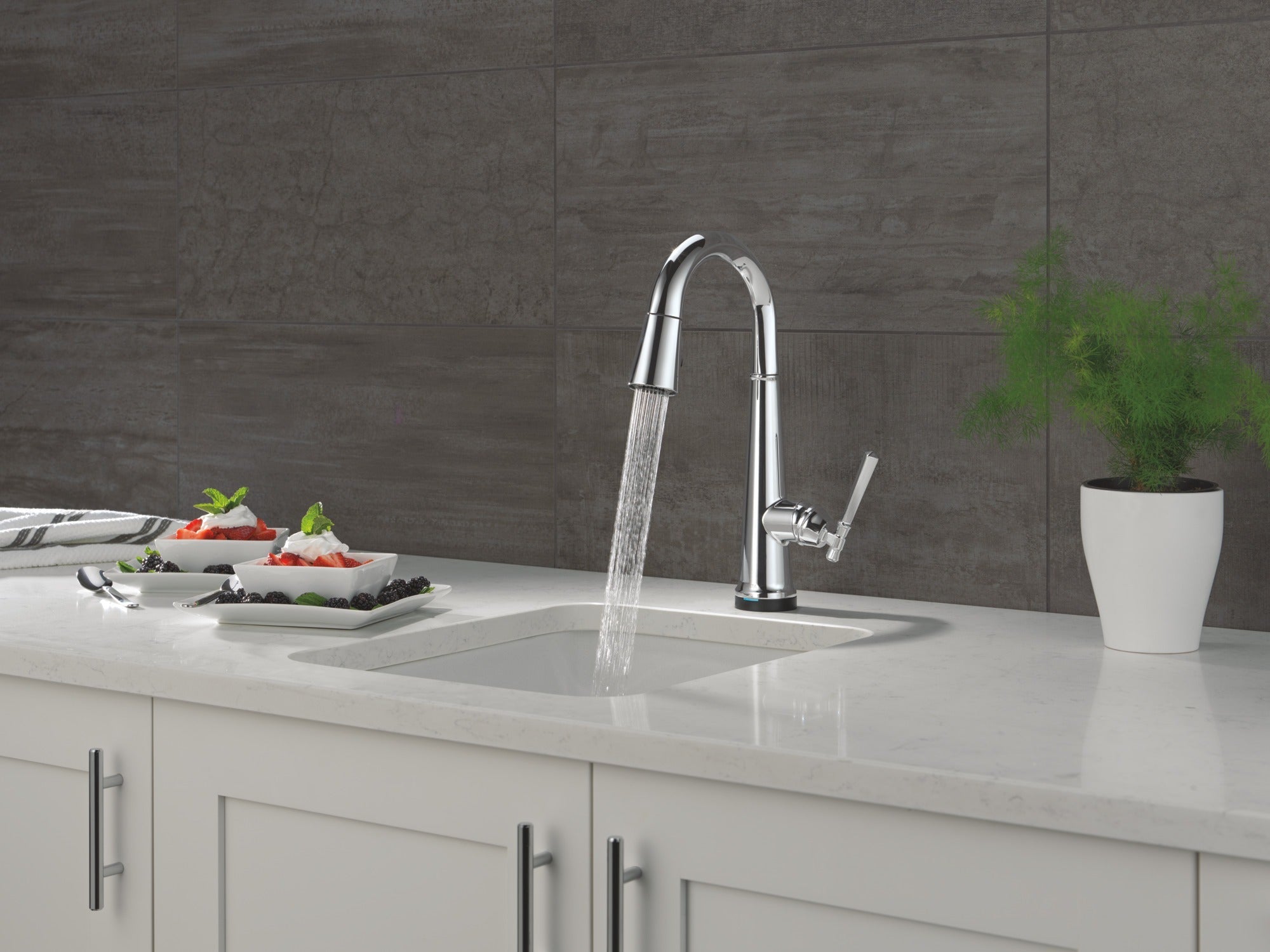 Delta Emmeline® Touch2O® Bar / Prep Faucet with Touchless Technology
