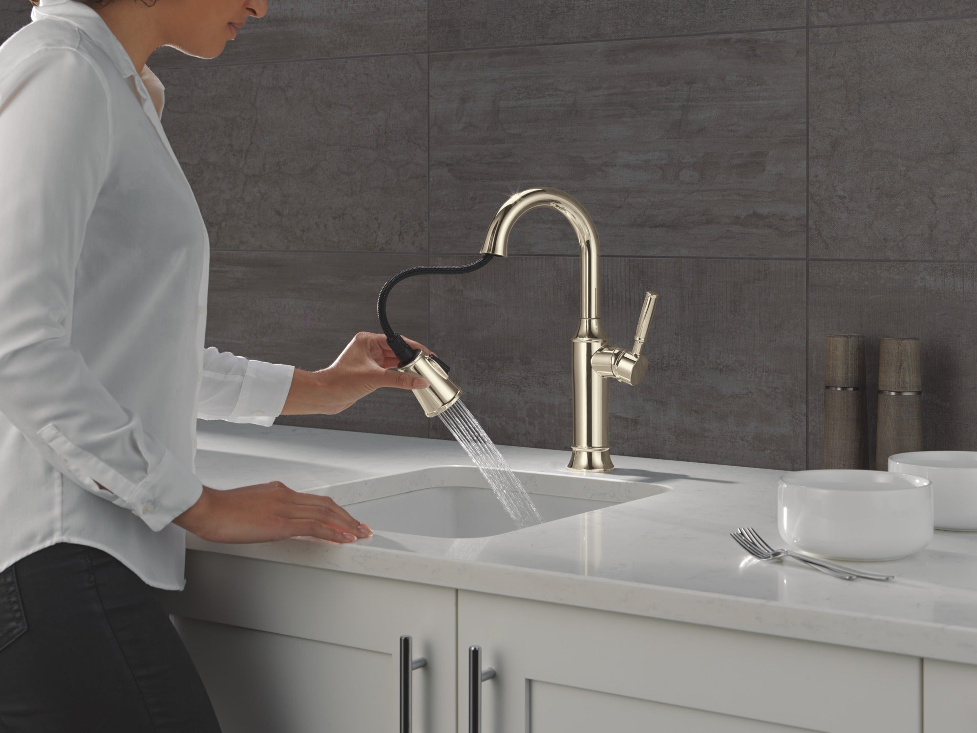 Delta Renaldi™ Single Handle Pull-Down Bar / Prep Faucet