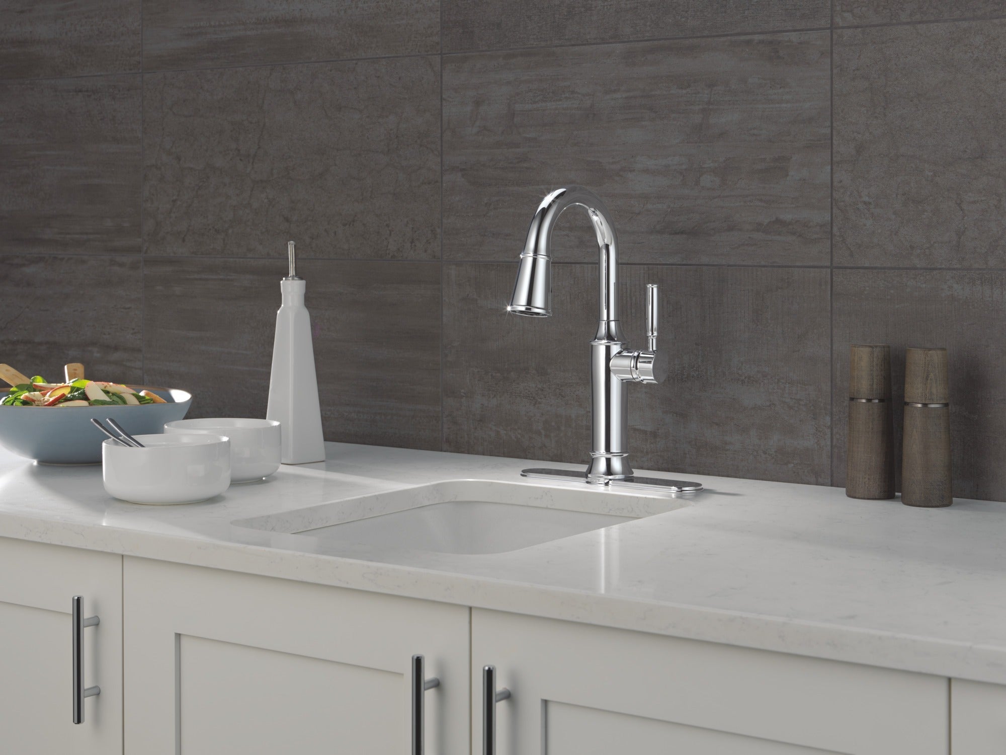 Delta Renaldi™ Single Handle Pull-Down Bar / Prep Faucet