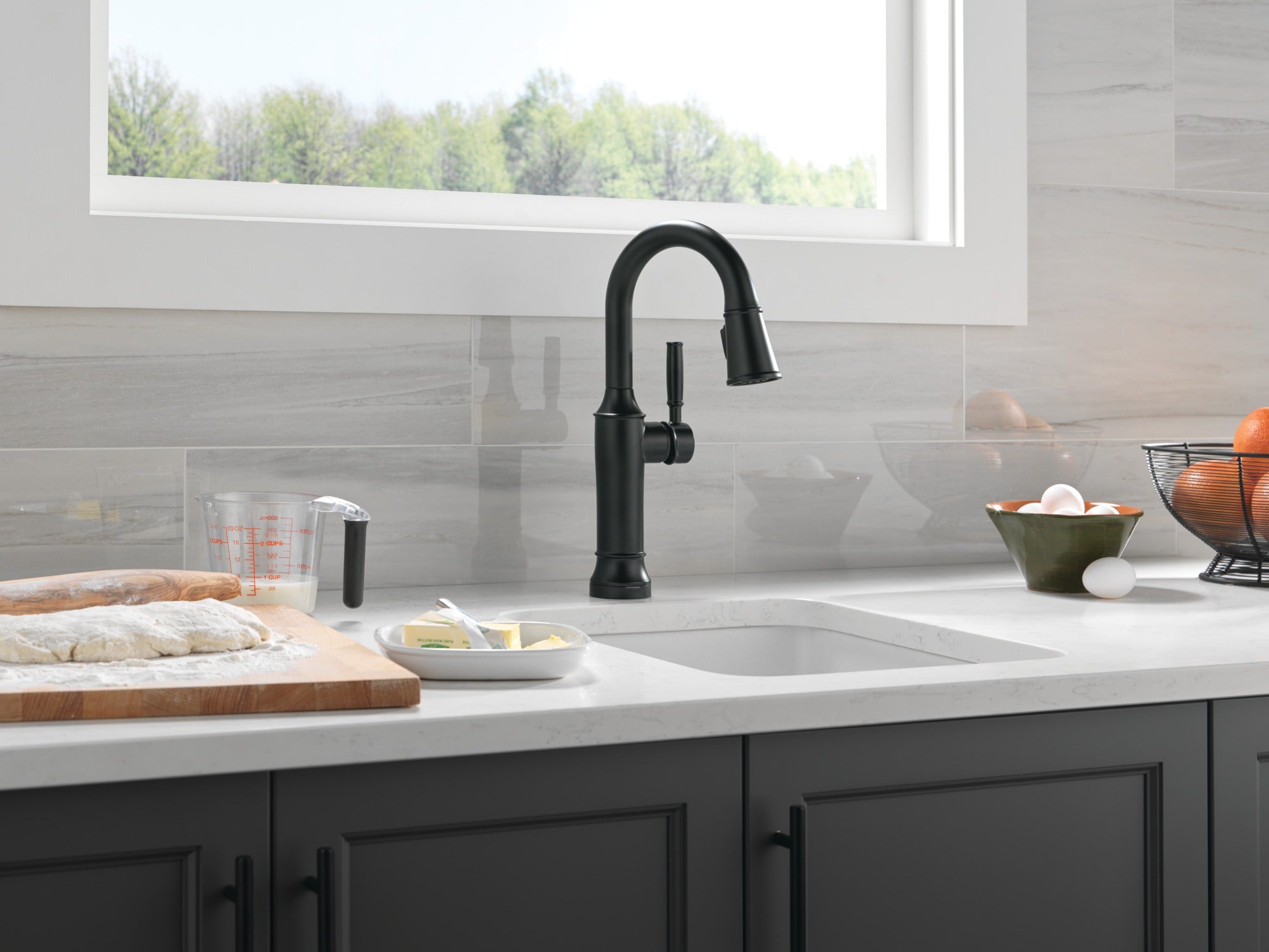 Delta Renaldi™ Touch2O® Bar / Prep Faucet with Touchless Technology
