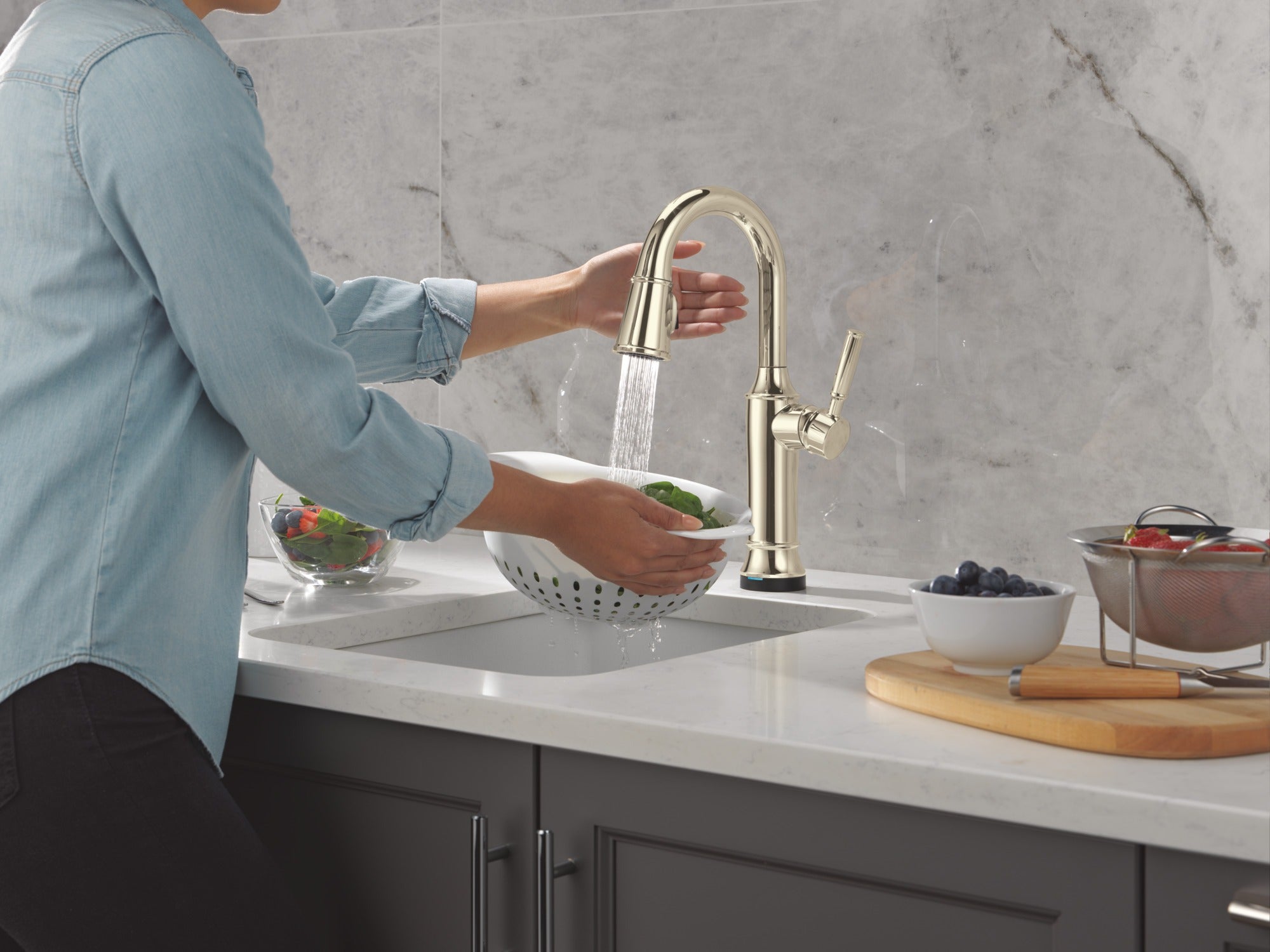 Delta Renaldi™ Touch2O® Bar / Prep Faucet with Touchless Technology