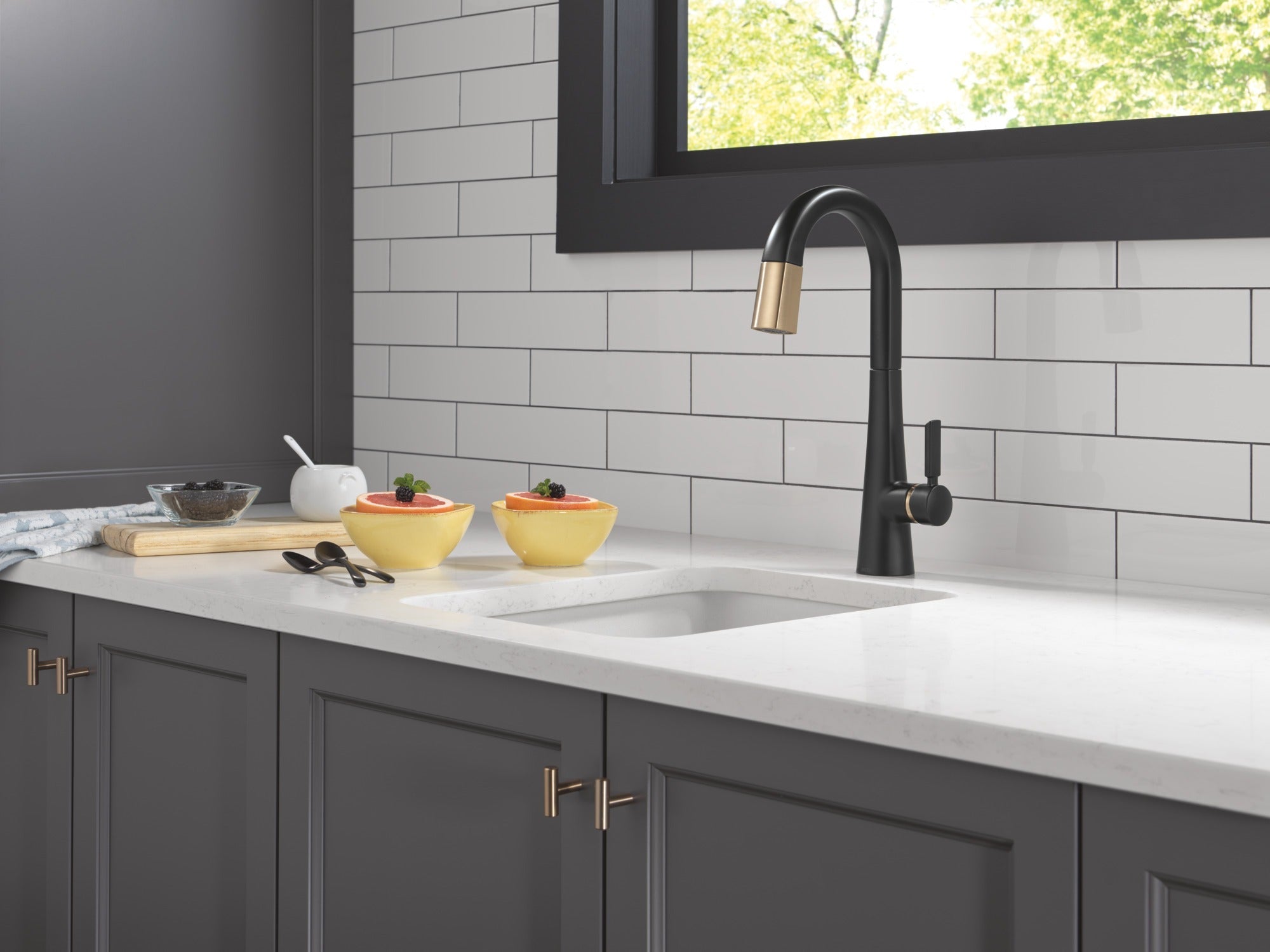 Delta Monrovia® Single Handle Pull-Down Bar / Prep Faucet