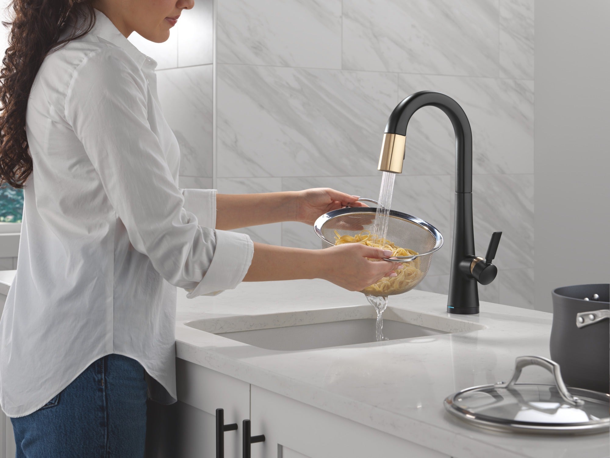 Delta Monrovia® Touch2O® Bar / Prep Faucet with Touchless Technology