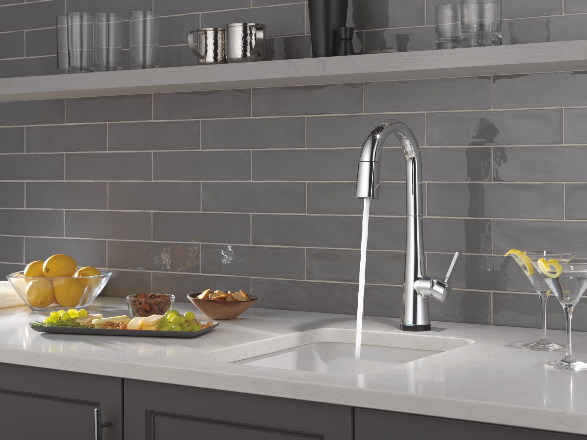 Delta Monrovia® Touch2O® Bar / Prep Faucet with Touchless Technology