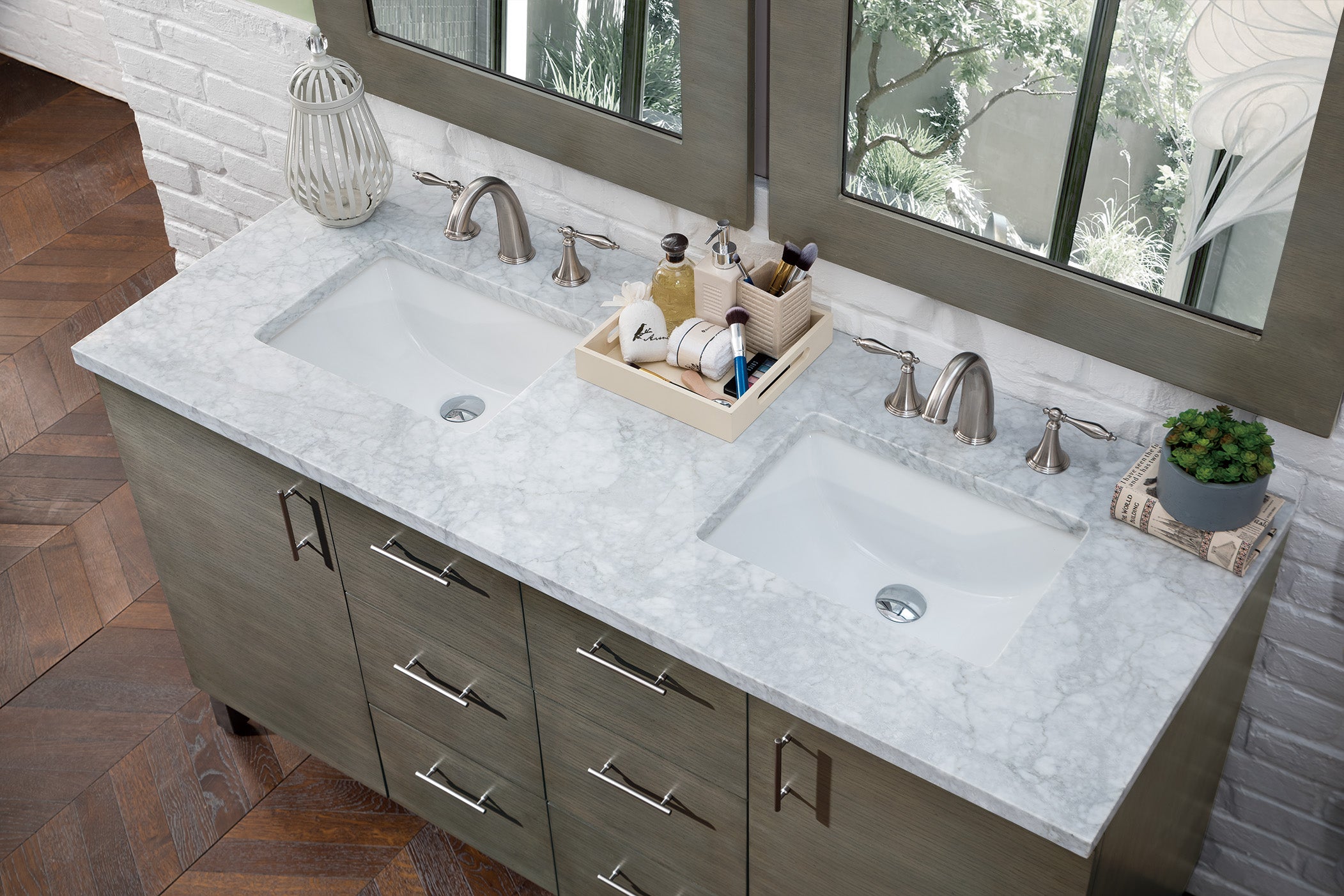 James Martin Metropolitan 60" Double Vanity in Silver Oak with 3cm Countertop