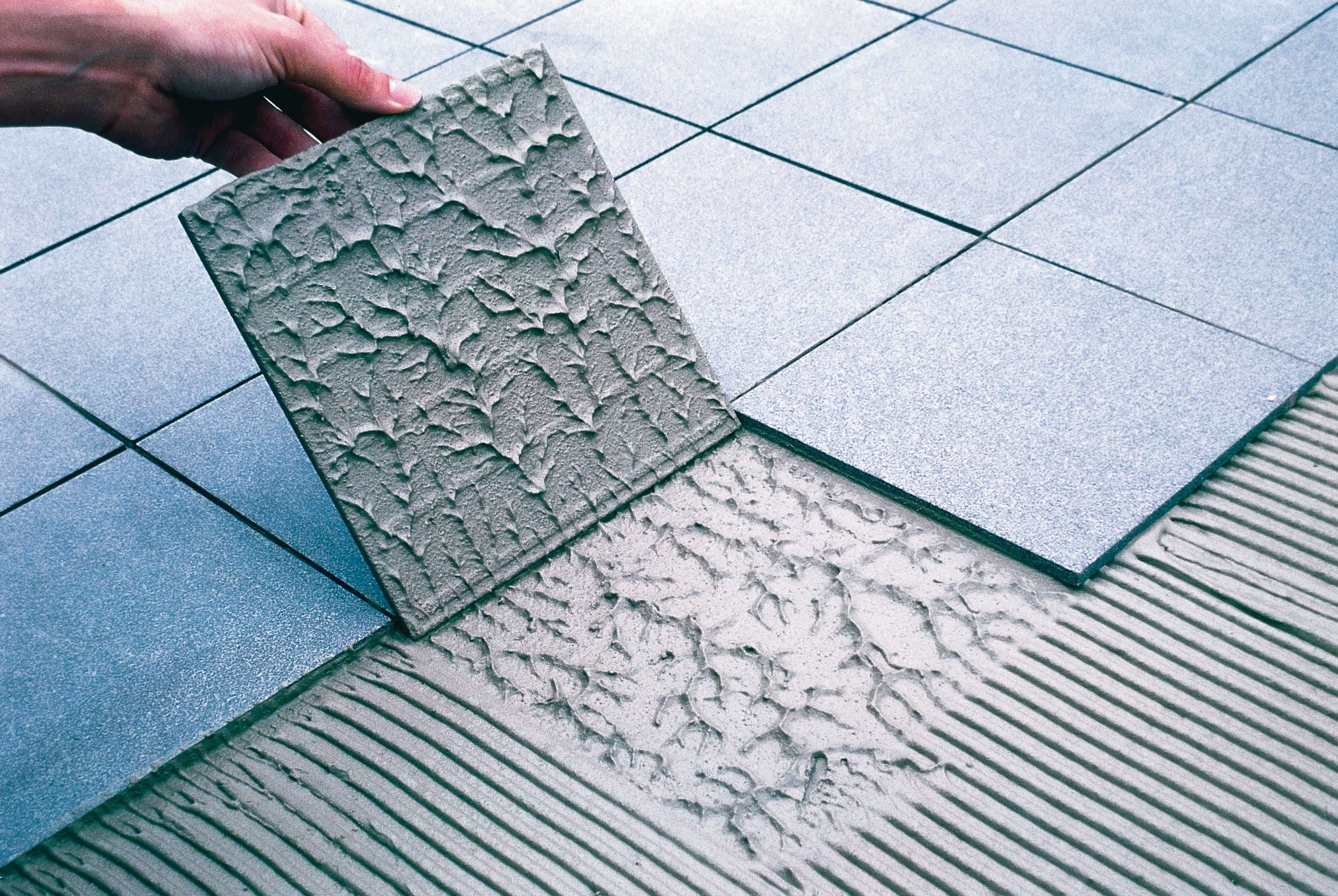 ArdexX77 Microtec Fiber Reinforced Tile and Stone Mortar