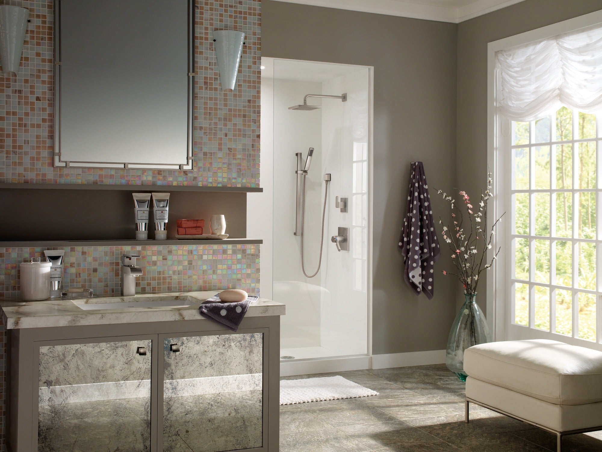 Delta Vero® Premium Single-Setting Slide Bar Hand Shower