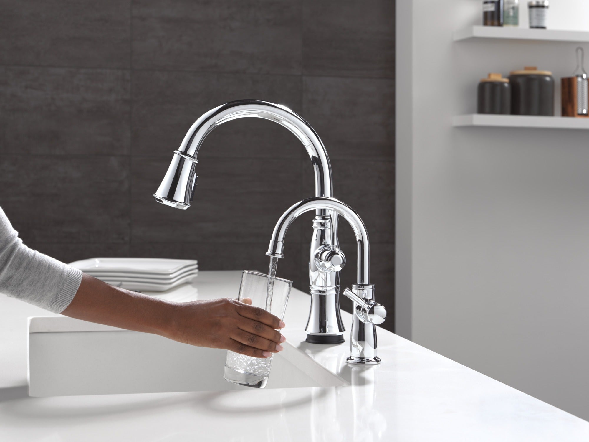 Delta Cassidy® Touch<sub>2</sub>O® Technology Kitchen Faucet with Touchless Technology
