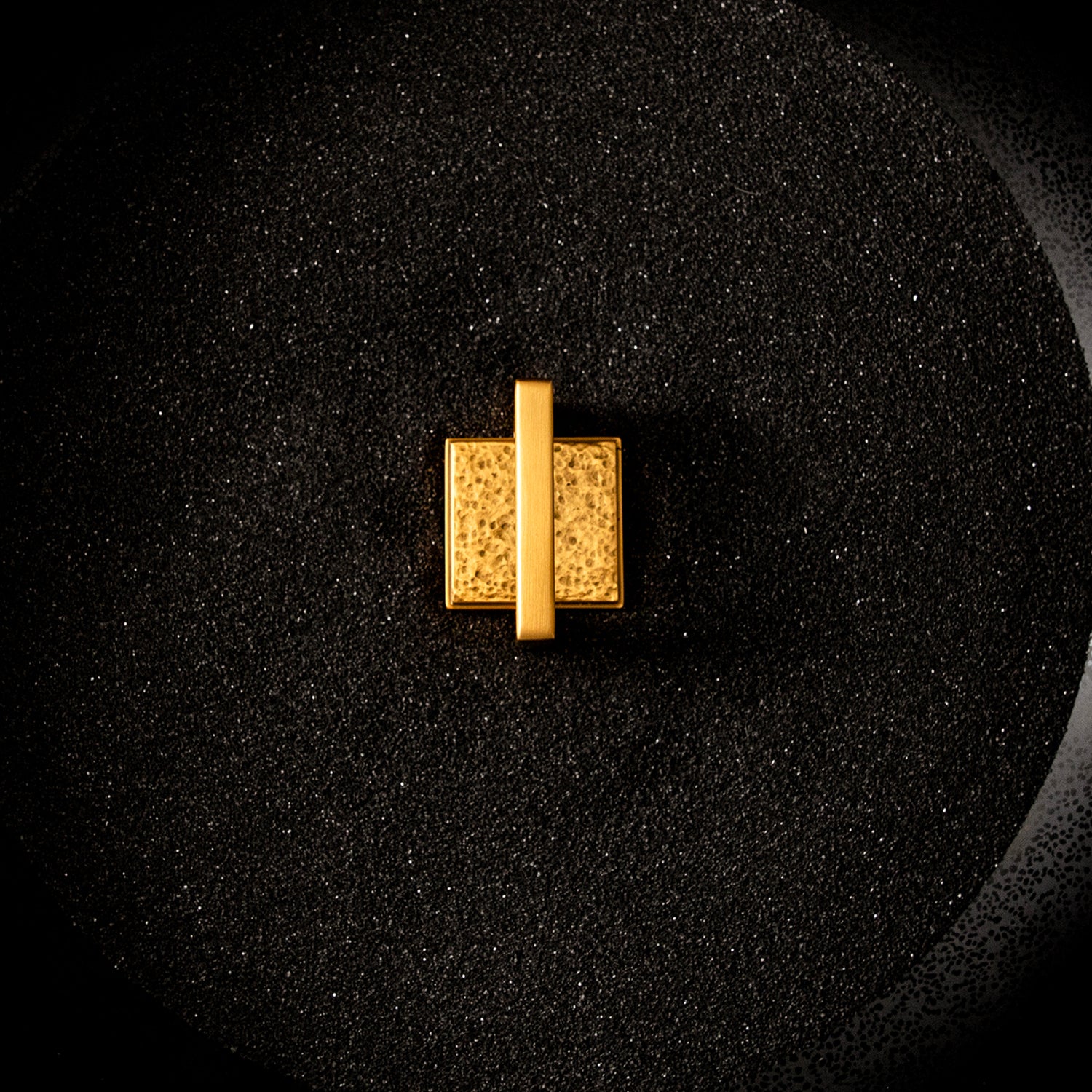 Belwith 1 Inch Center to Center Bijou Ember Pull (B056428)