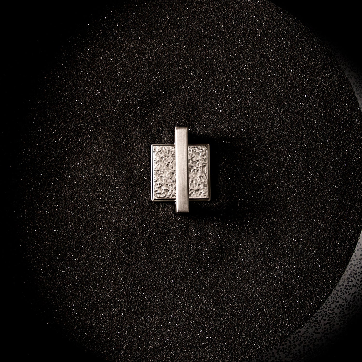 Belwith 1 Inch Center to Center Bijou Ember Pull (B056428)