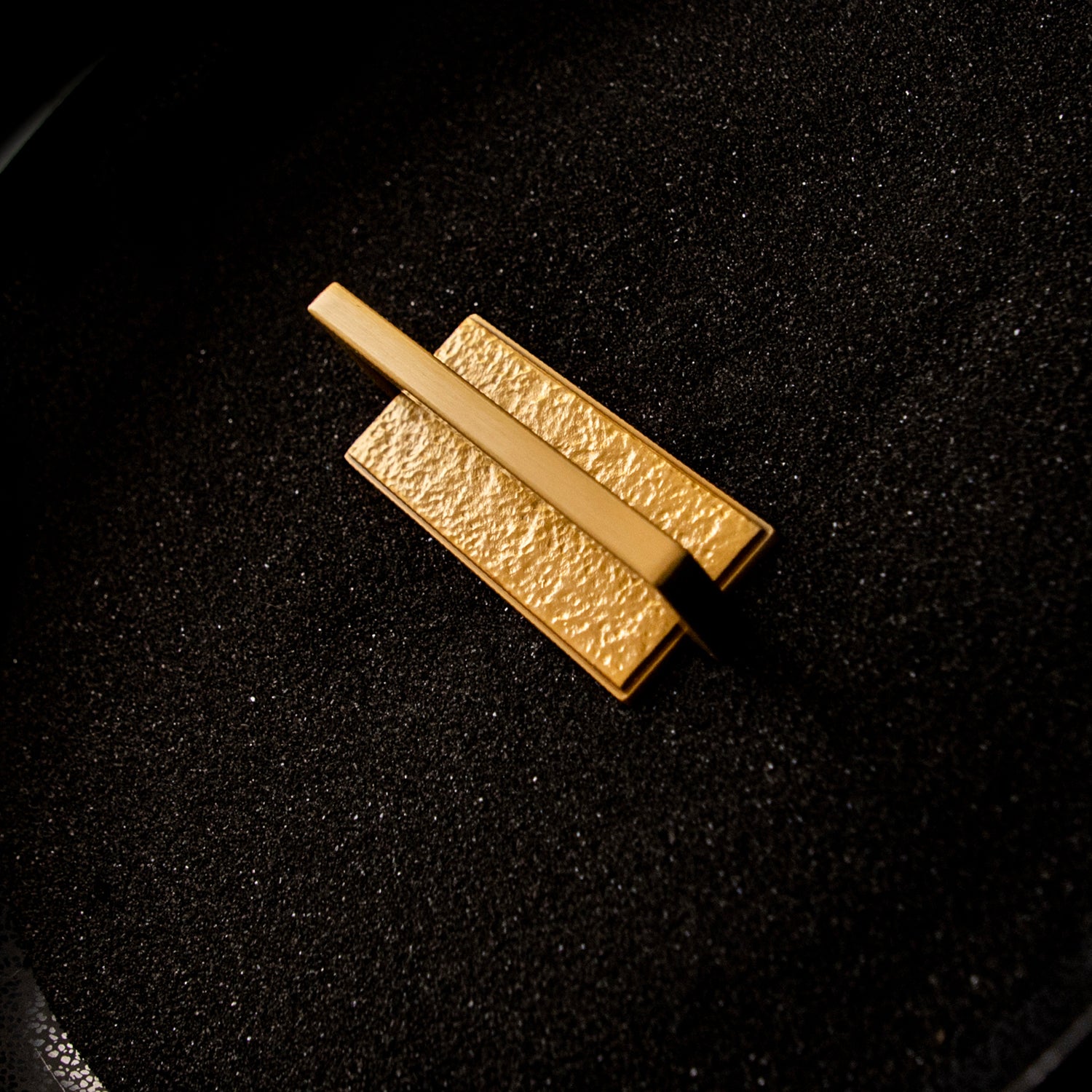 Belwith 3 Inch Center to Center Bijou Ember Pull (B056431)