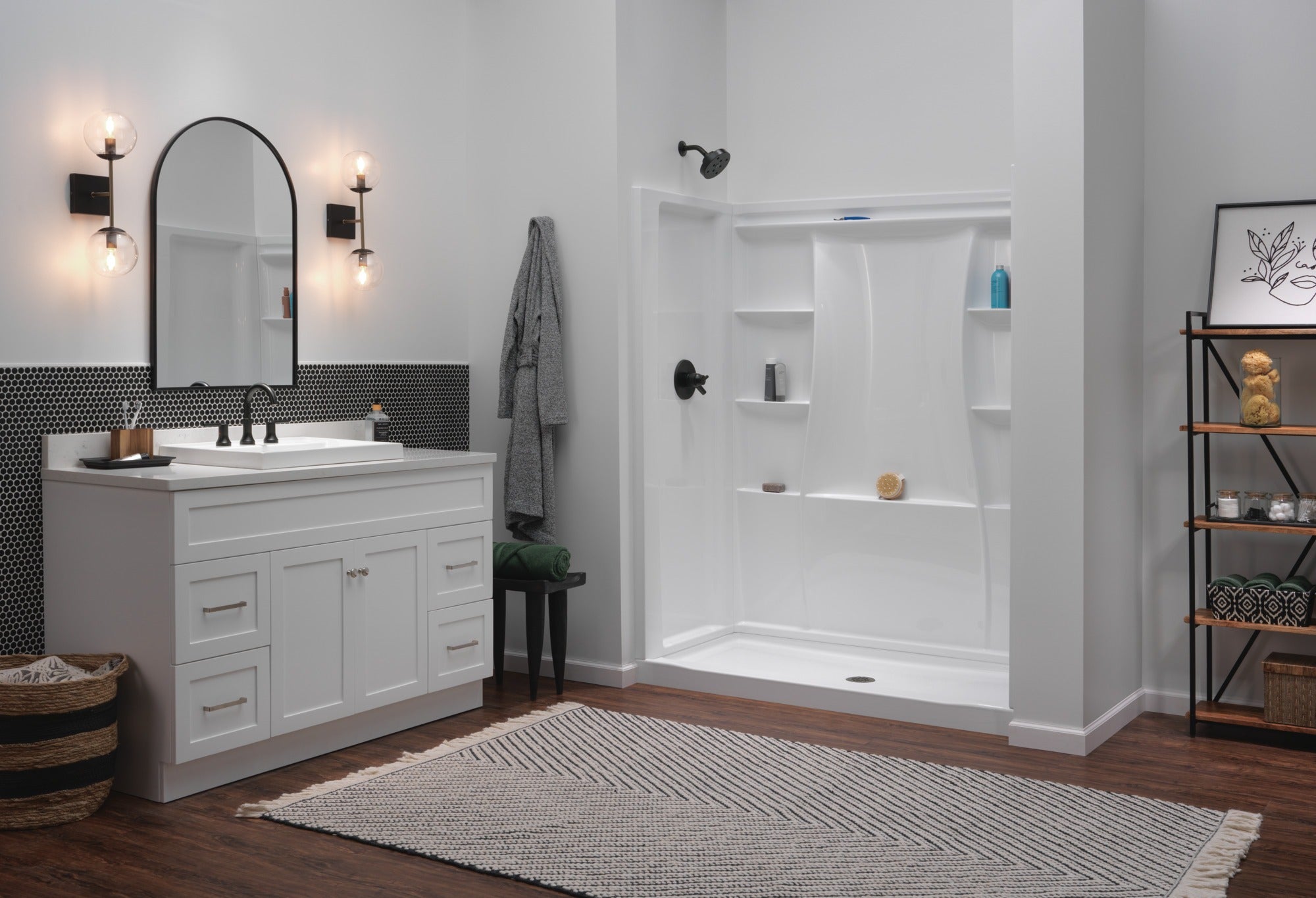 Delta Trinsic® Monitor® 17 Series H2OKinetic® Shower Trim