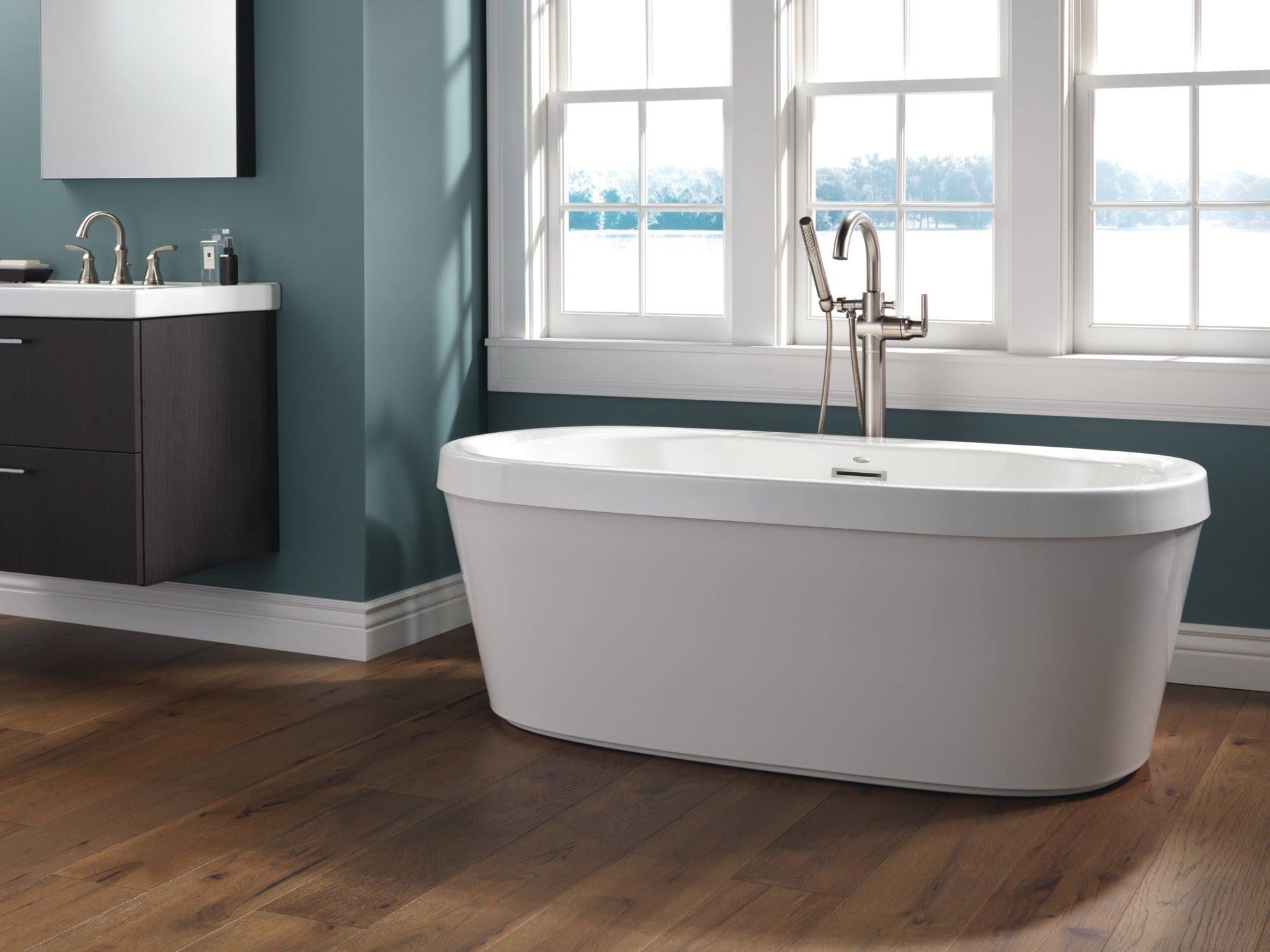 Delta Trinsic® Single Handle Floor Mount Tub Filler Trim with Hand Shower