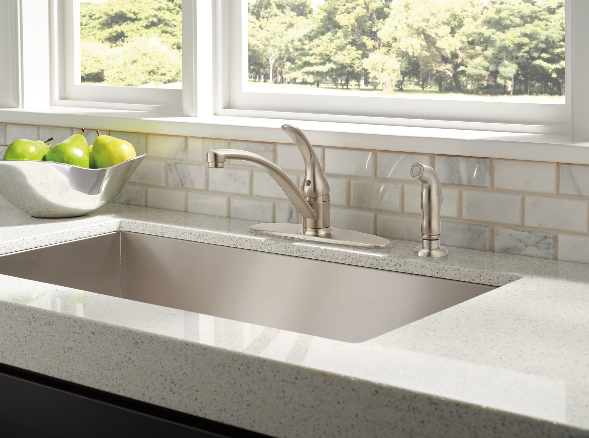 Delta Foundations® Single Handle Kitchen Faucet with Spray