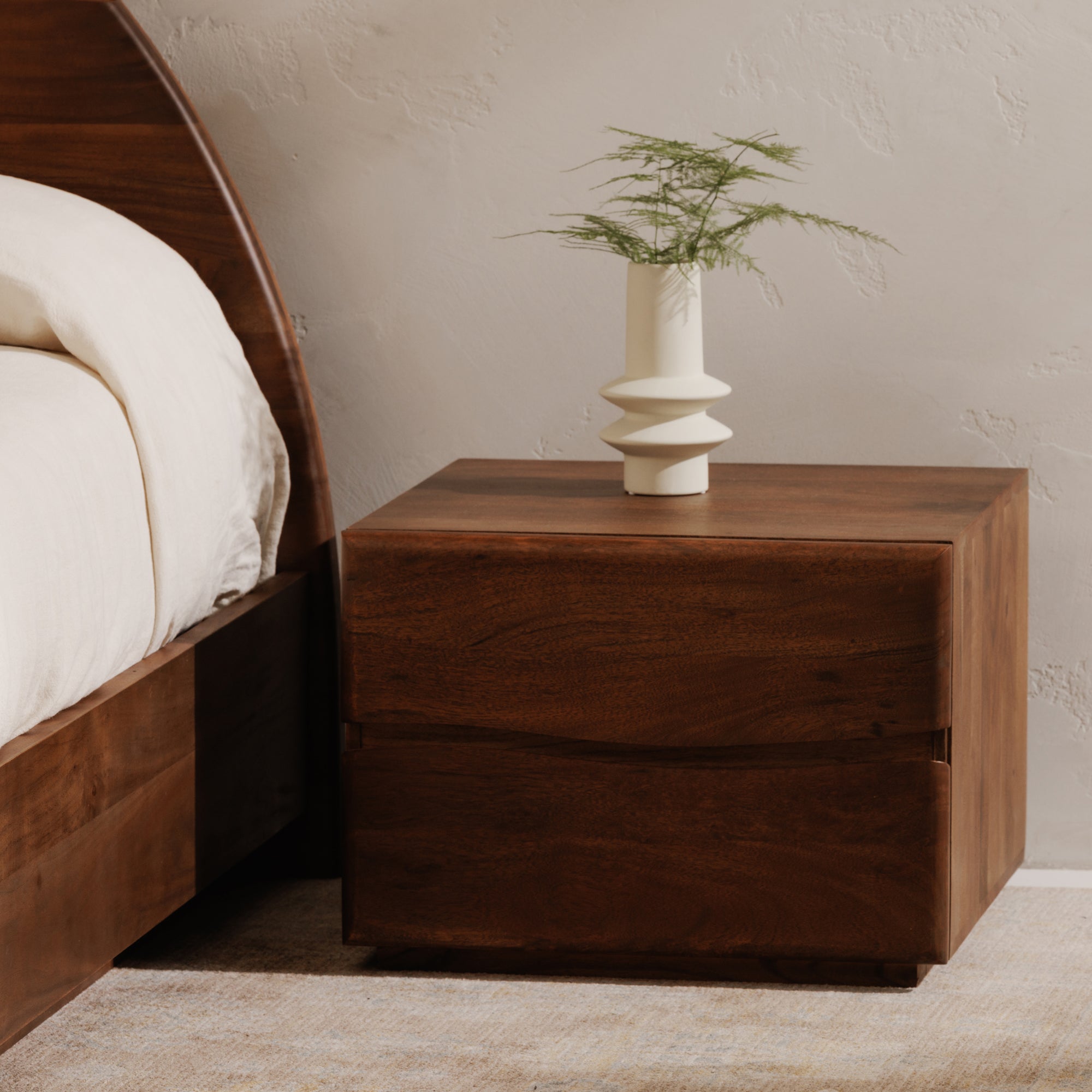 Moes Watson Nightstand Brown BB-1002-03