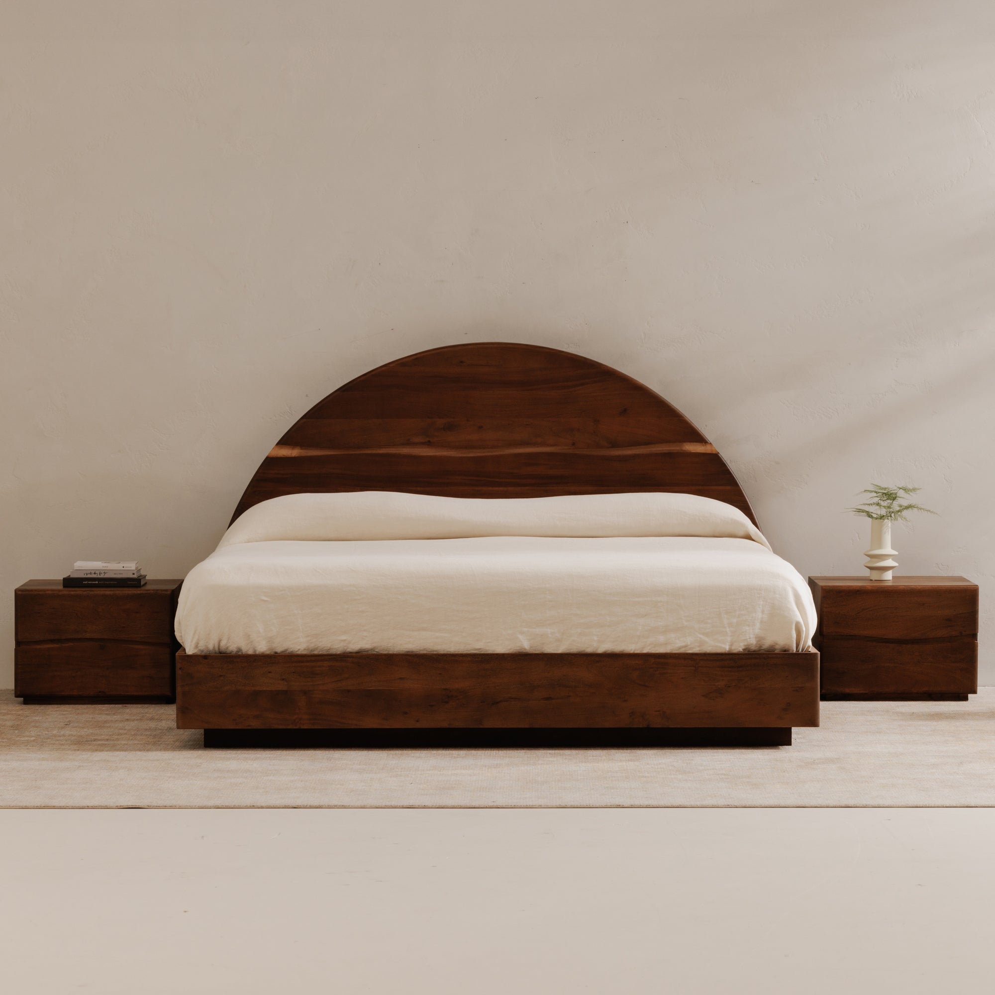 Moes Watson King Bed Brown BB-1004-03-0