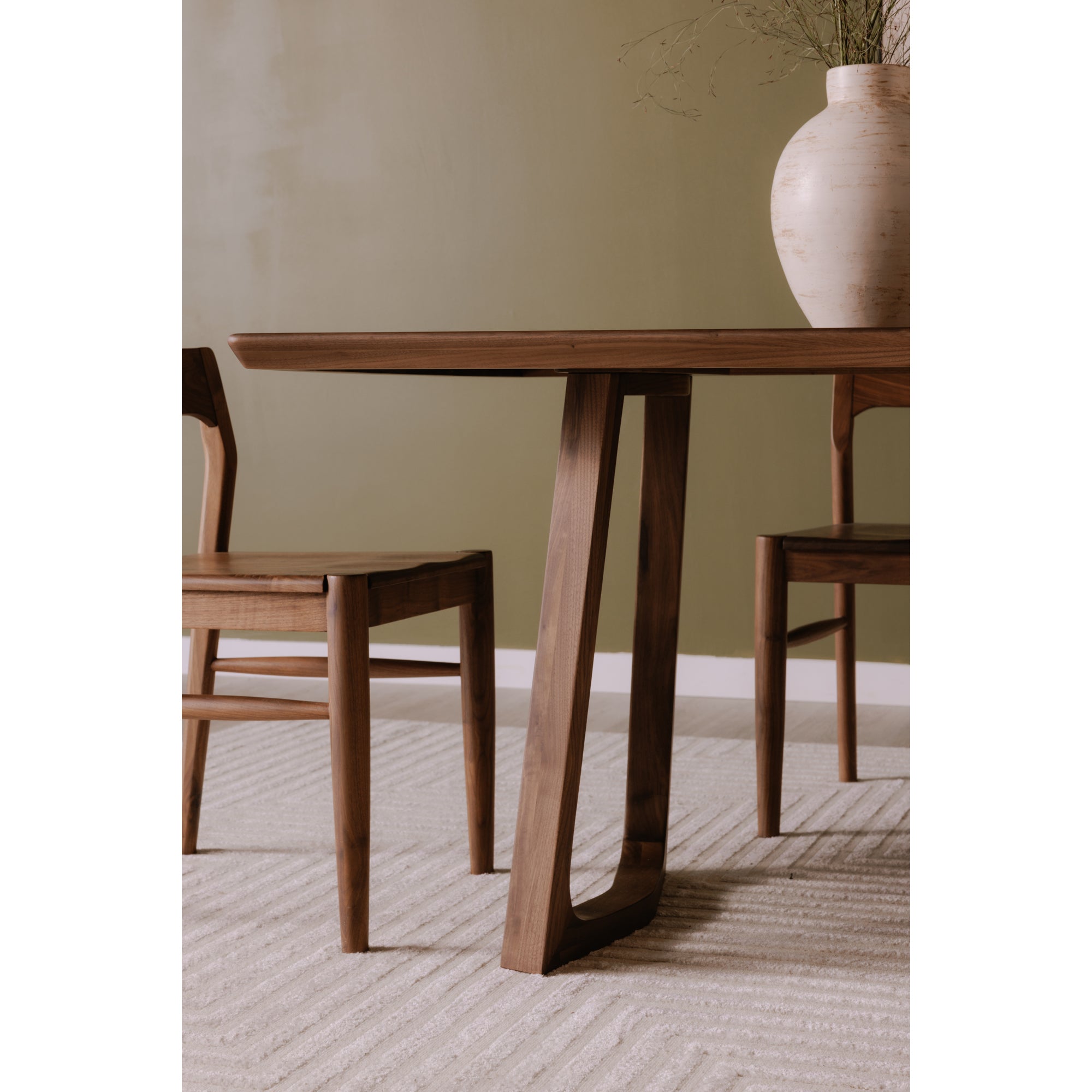 Moes Silas Dining Table Walnut Brown BC-1097-24-0
