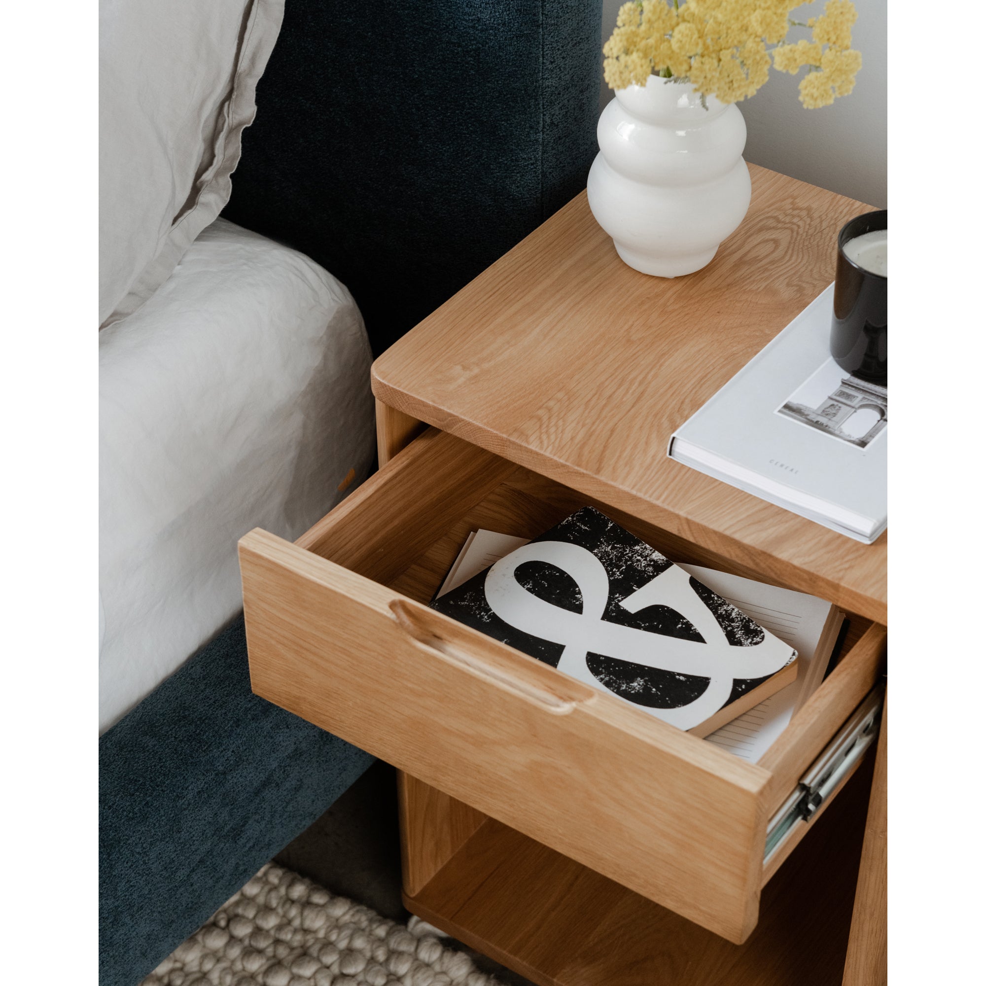 Moes Osamu Nightstand Natural Oak BC-1104-24
