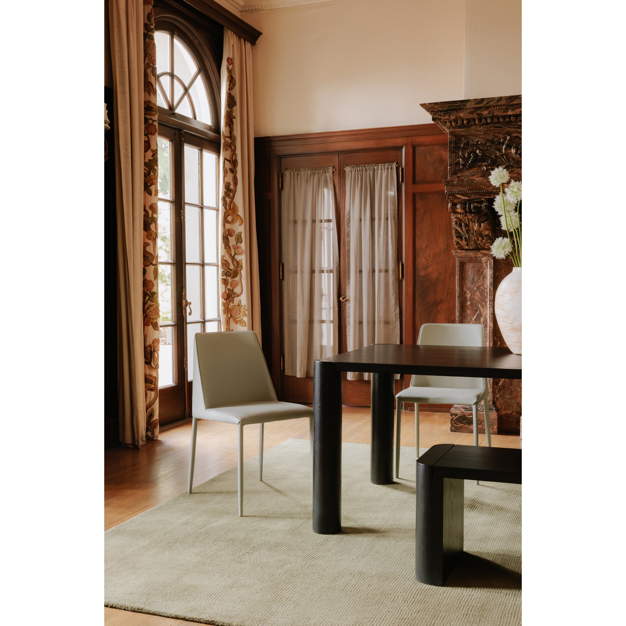 Moes Post Small Dining Table Black BC-1111-02-0