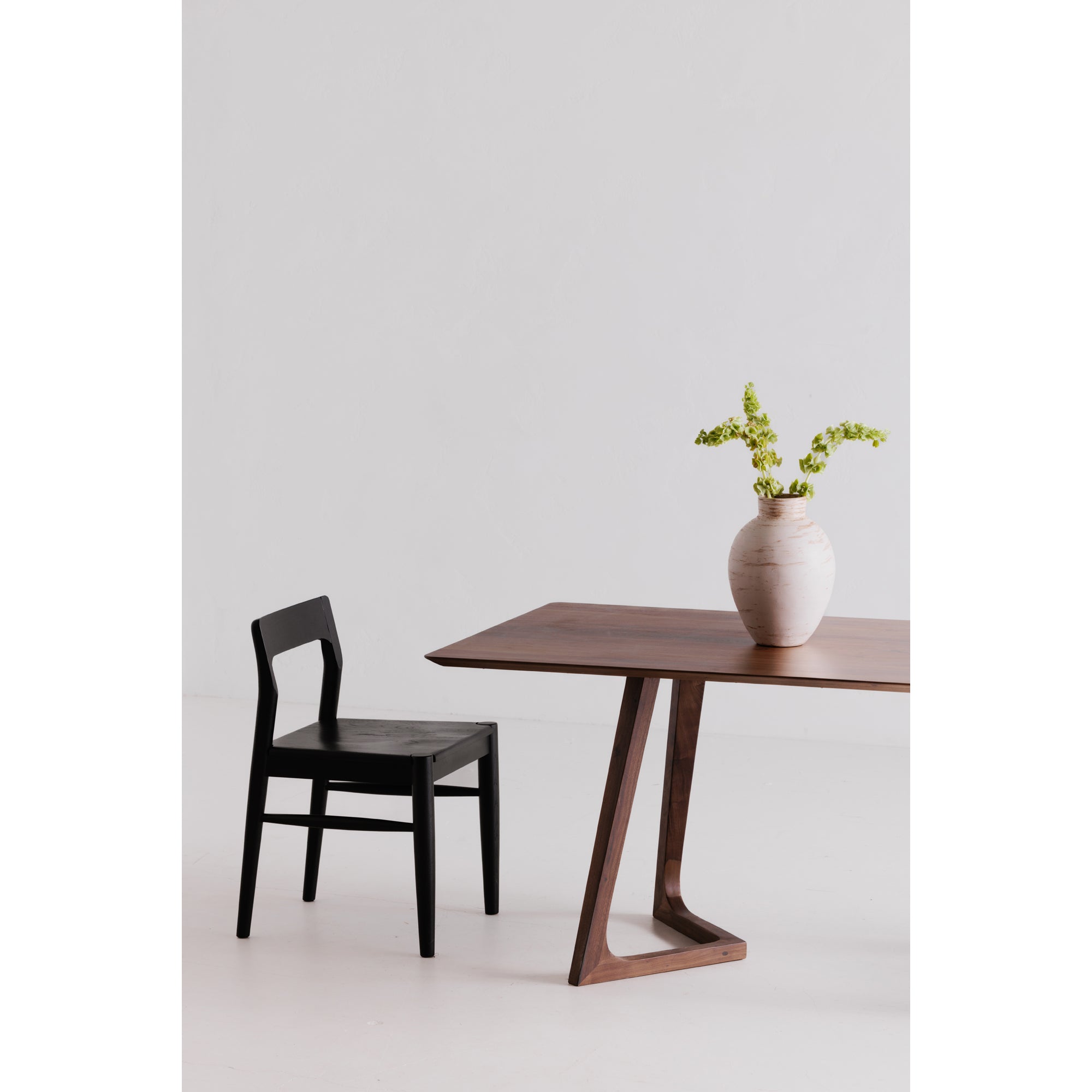 Moes Owing Dining Chair Black - Set Of Two BC-1123-02