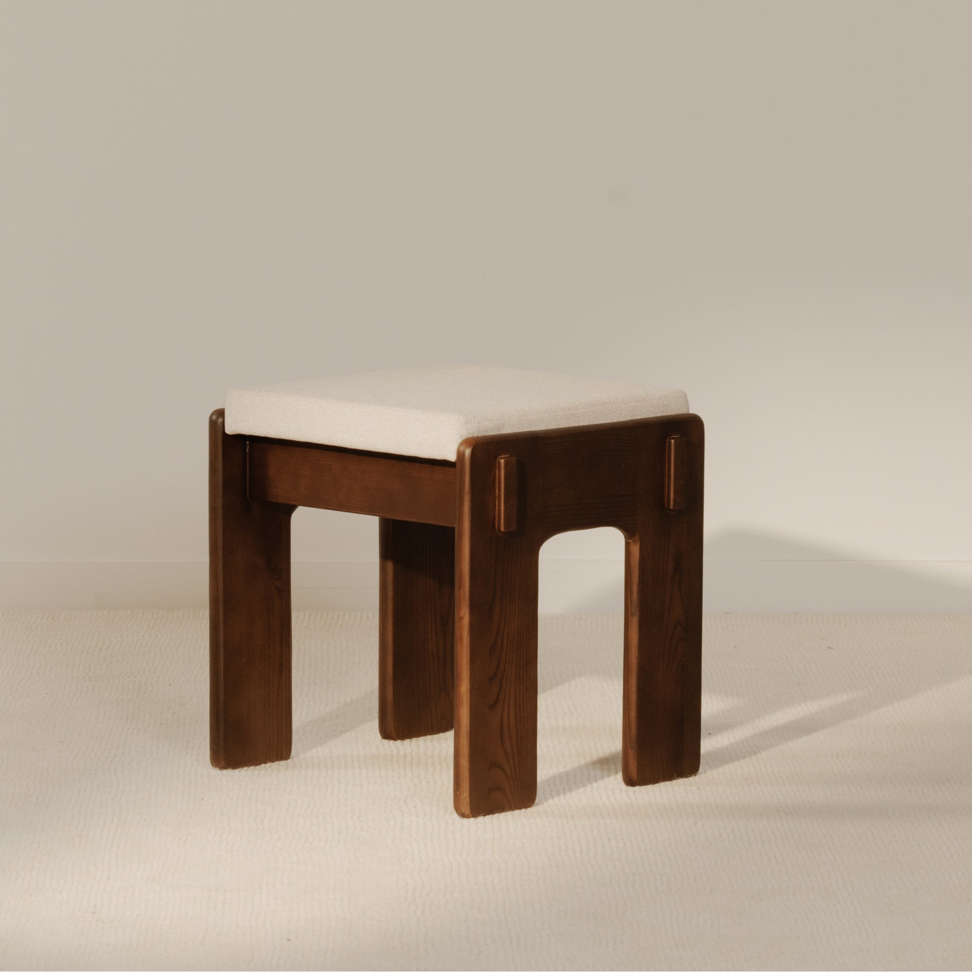 Moes Ashby Counter Stool Brown BC-1135-20