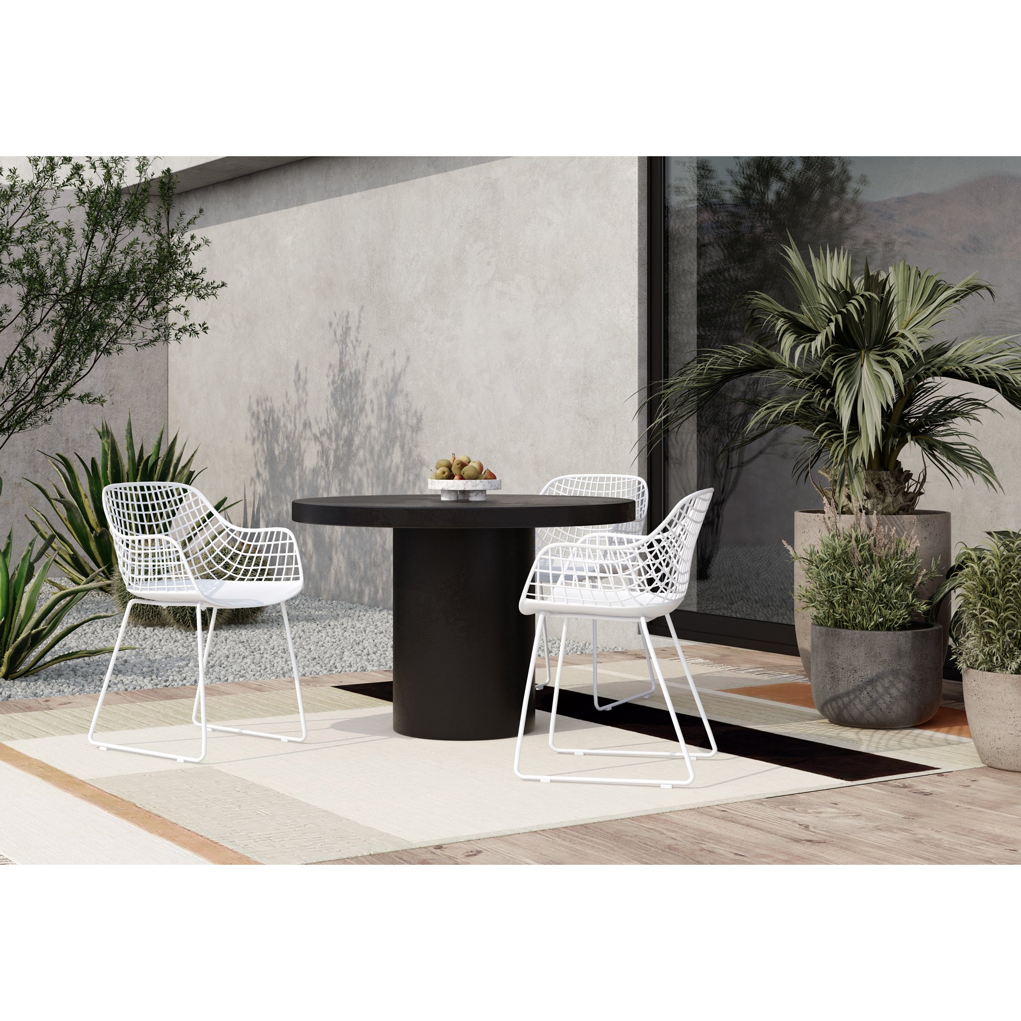 Moes Cassius Round Outdoor Dining Table Black BQ-1057-02-0