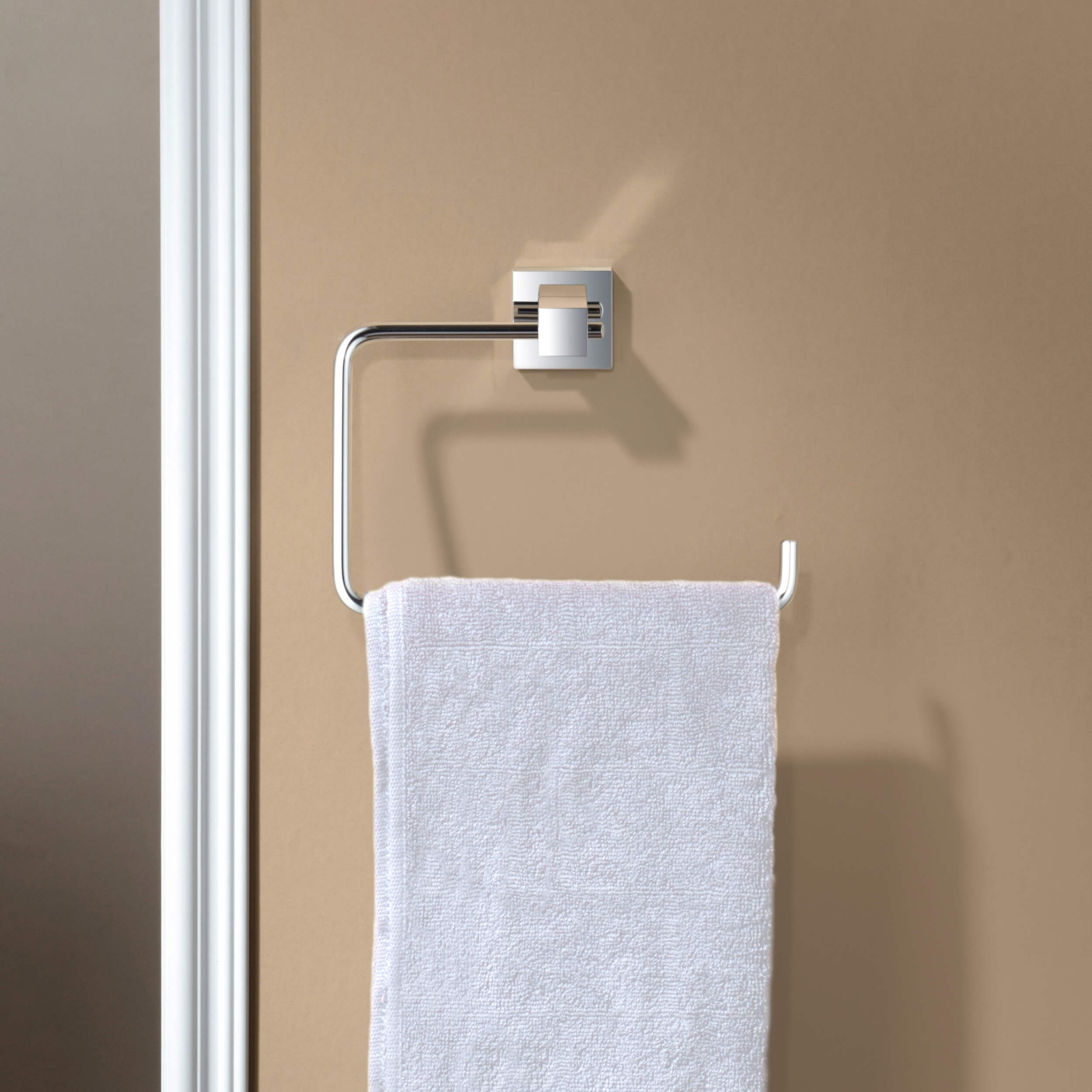 Quadra 2-Piece Bathroom Hardware Set 2