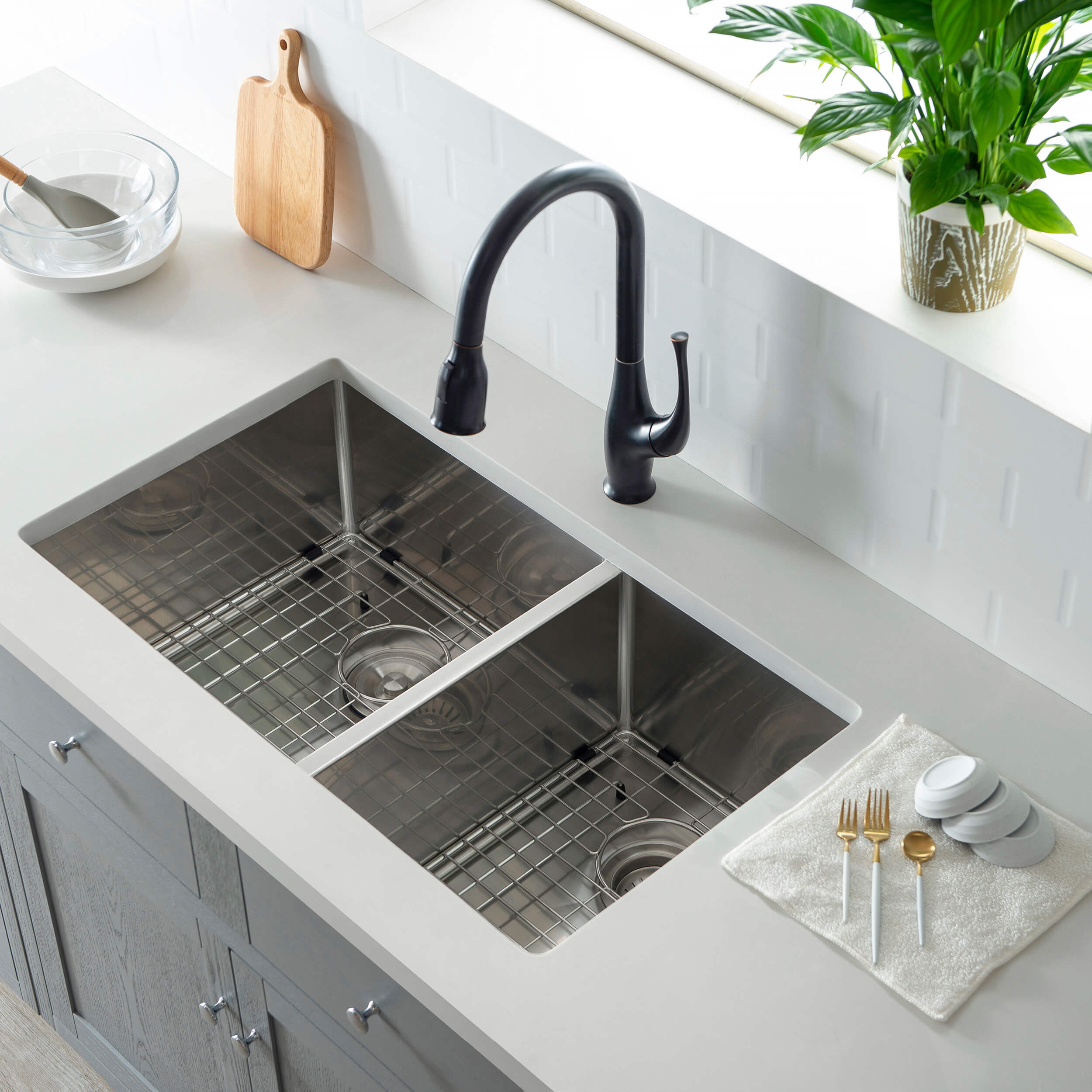 32 3/4" Handcrafted Undermount Double Bowl Stainless Steel Kitchen Sink