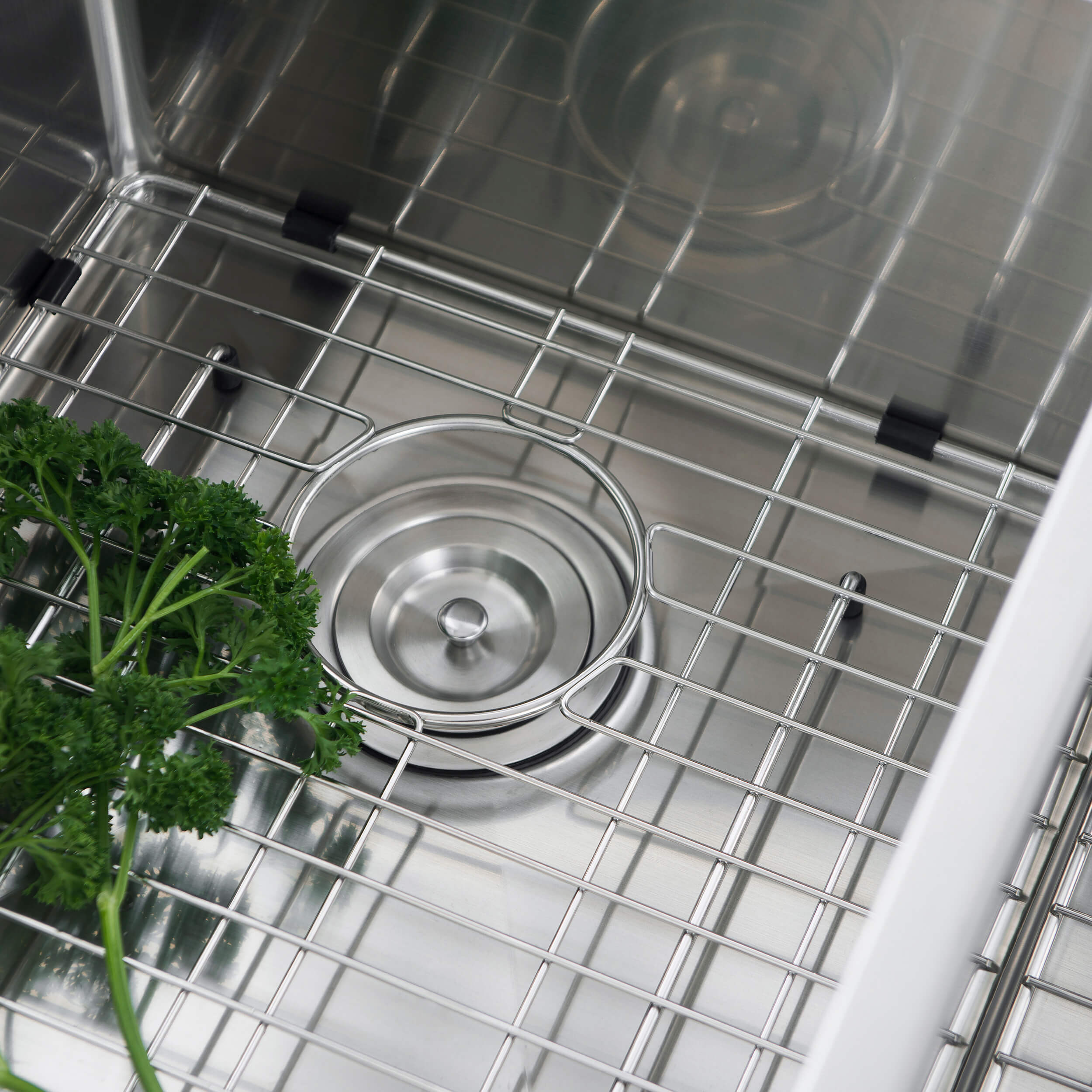 32 3/4" Handcrafted Undermount Double Bowl Stainless Steel Kitchen Sink